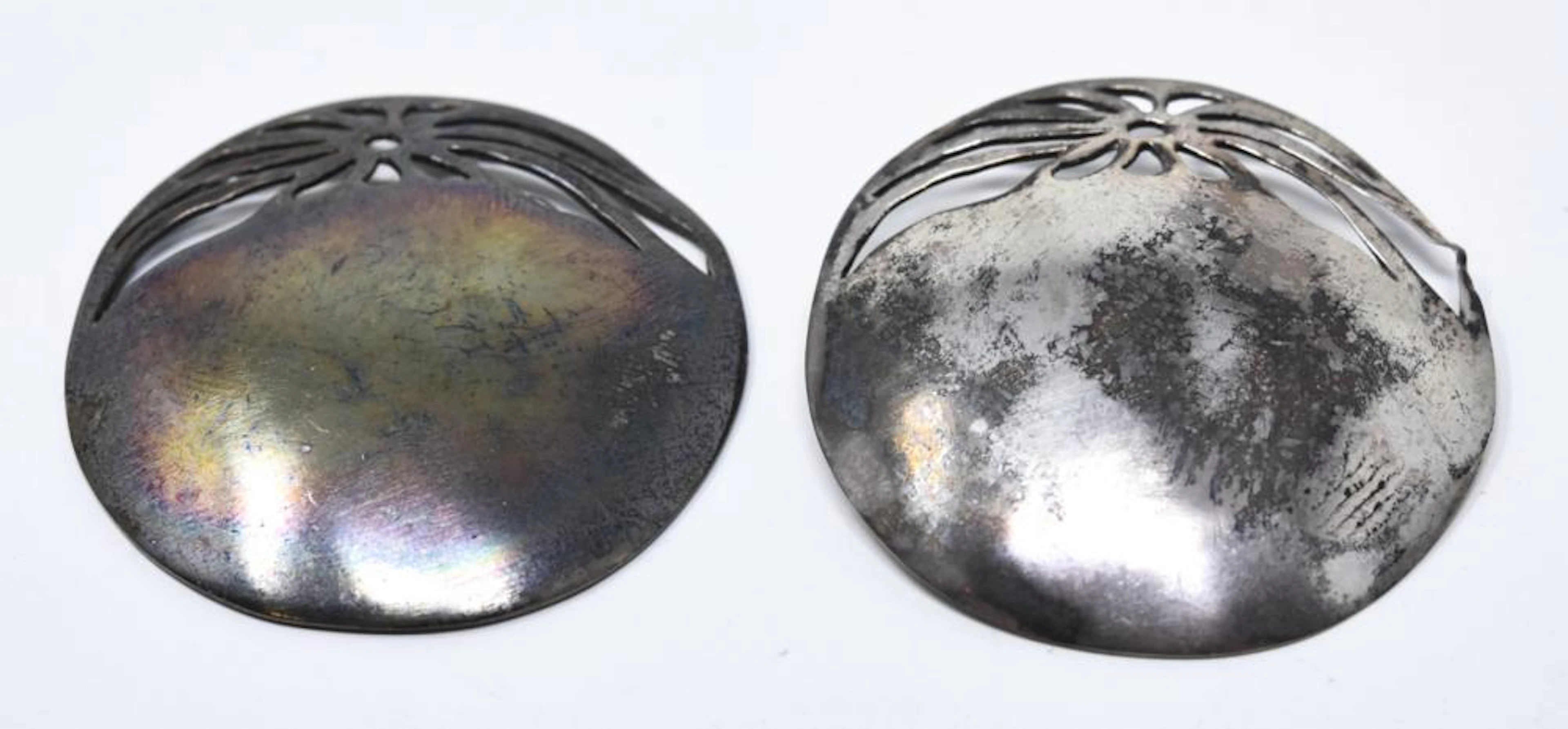 VT Pair Handmade Silver Disc Earrings