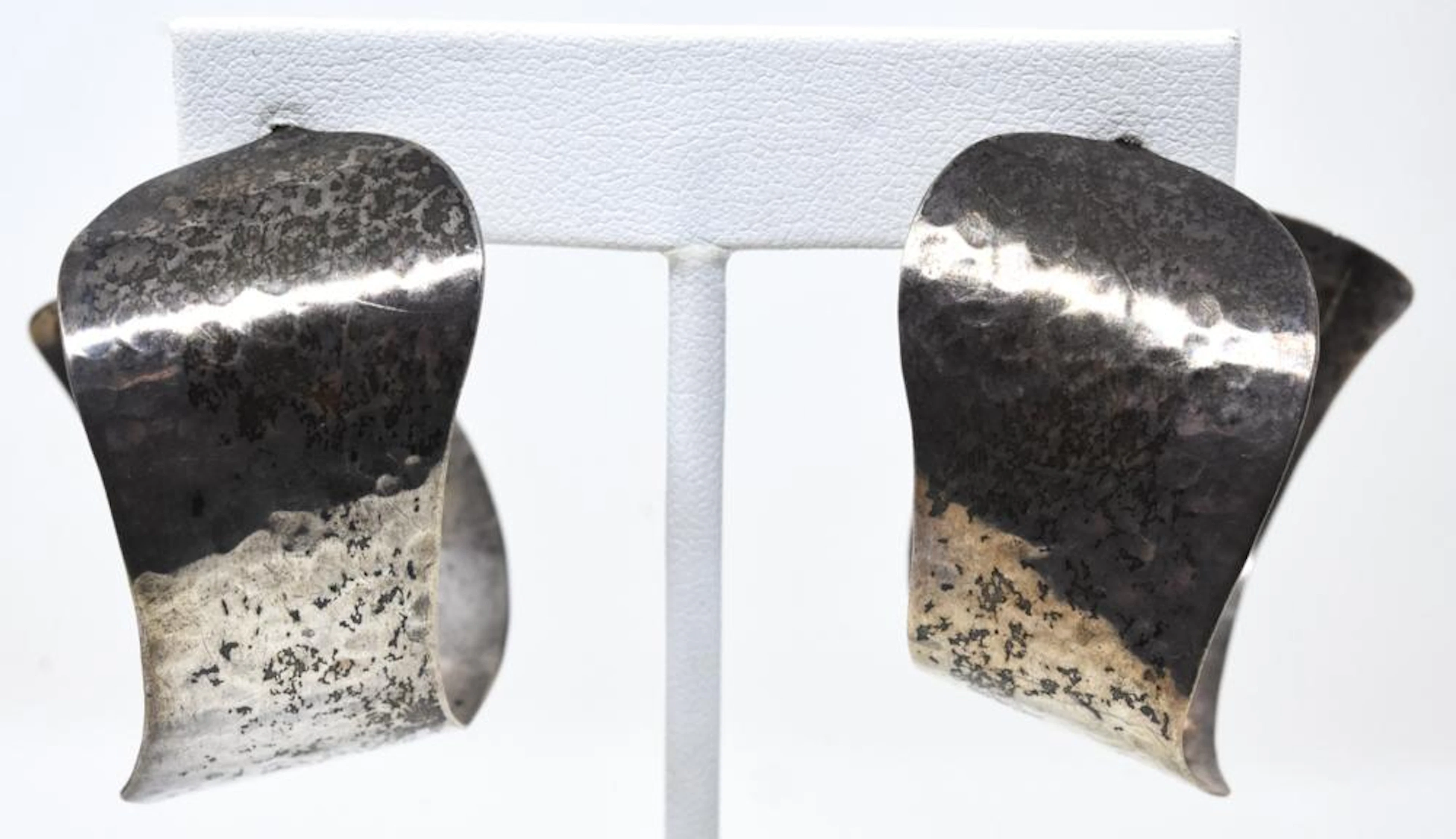 AN Pair Handmade Hammered Sterling Hoop Earrings