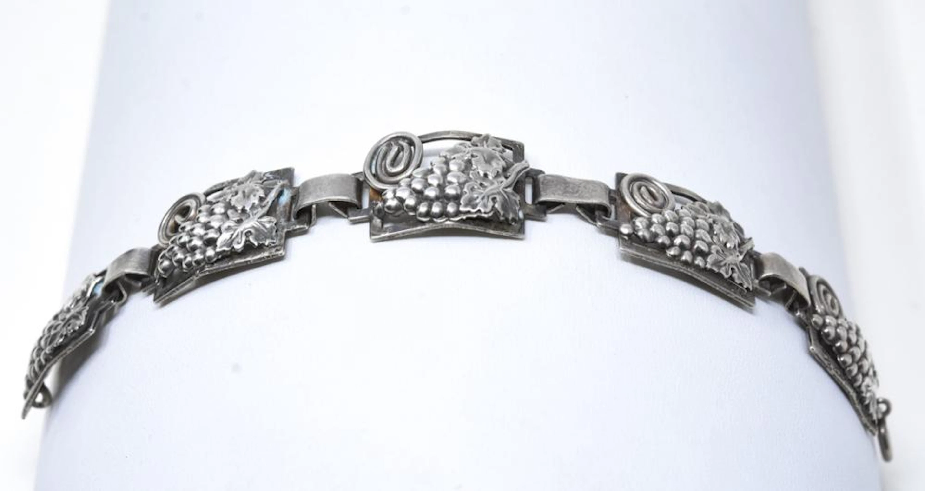 Vintage Raffaele Sterling Silver Grape Bracelet