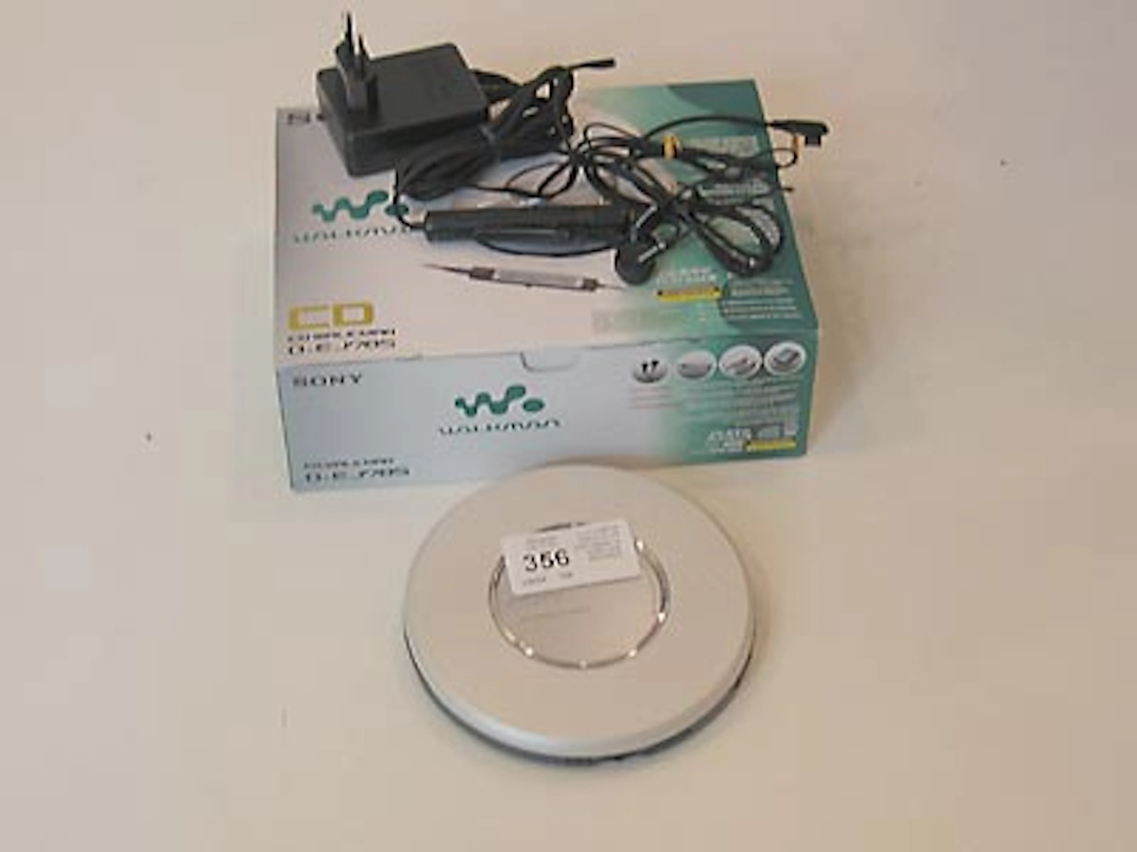 1 CD-walkman Sony D-EJ785 med adapter samt kvitto i ask #5325055
