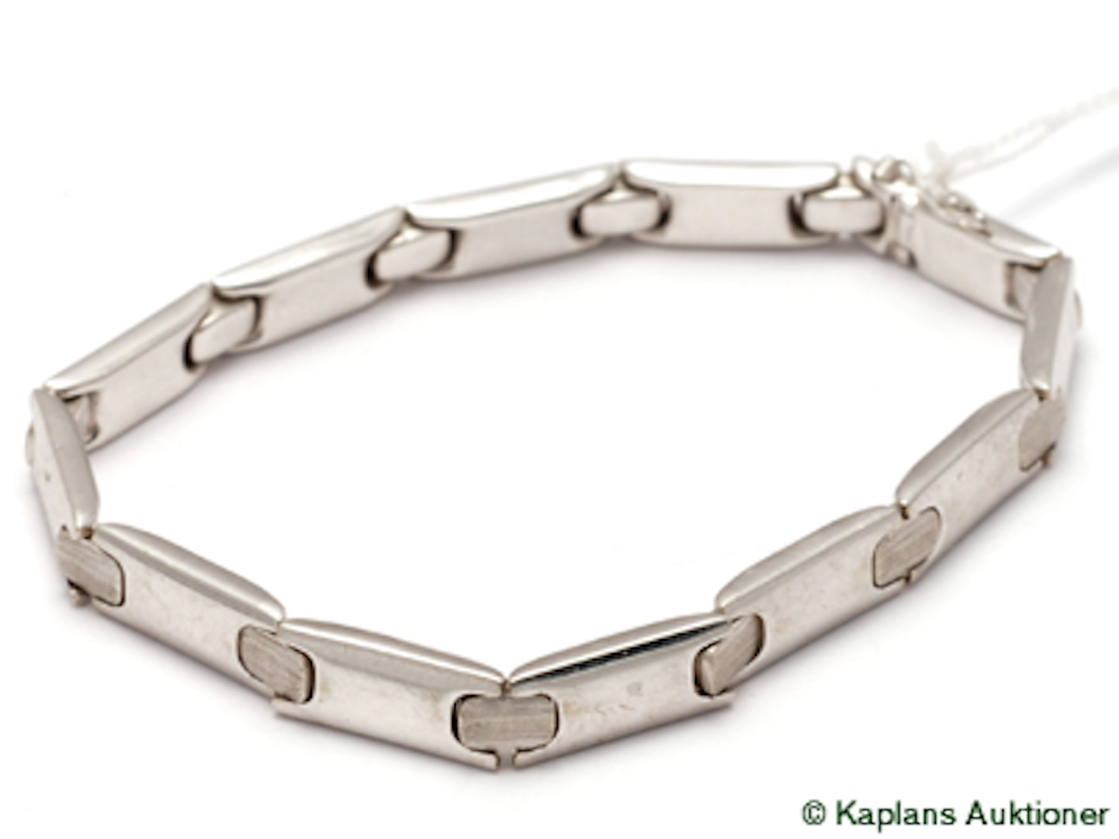 1 halvstelt vitguldsarmband 18,5cm 18k