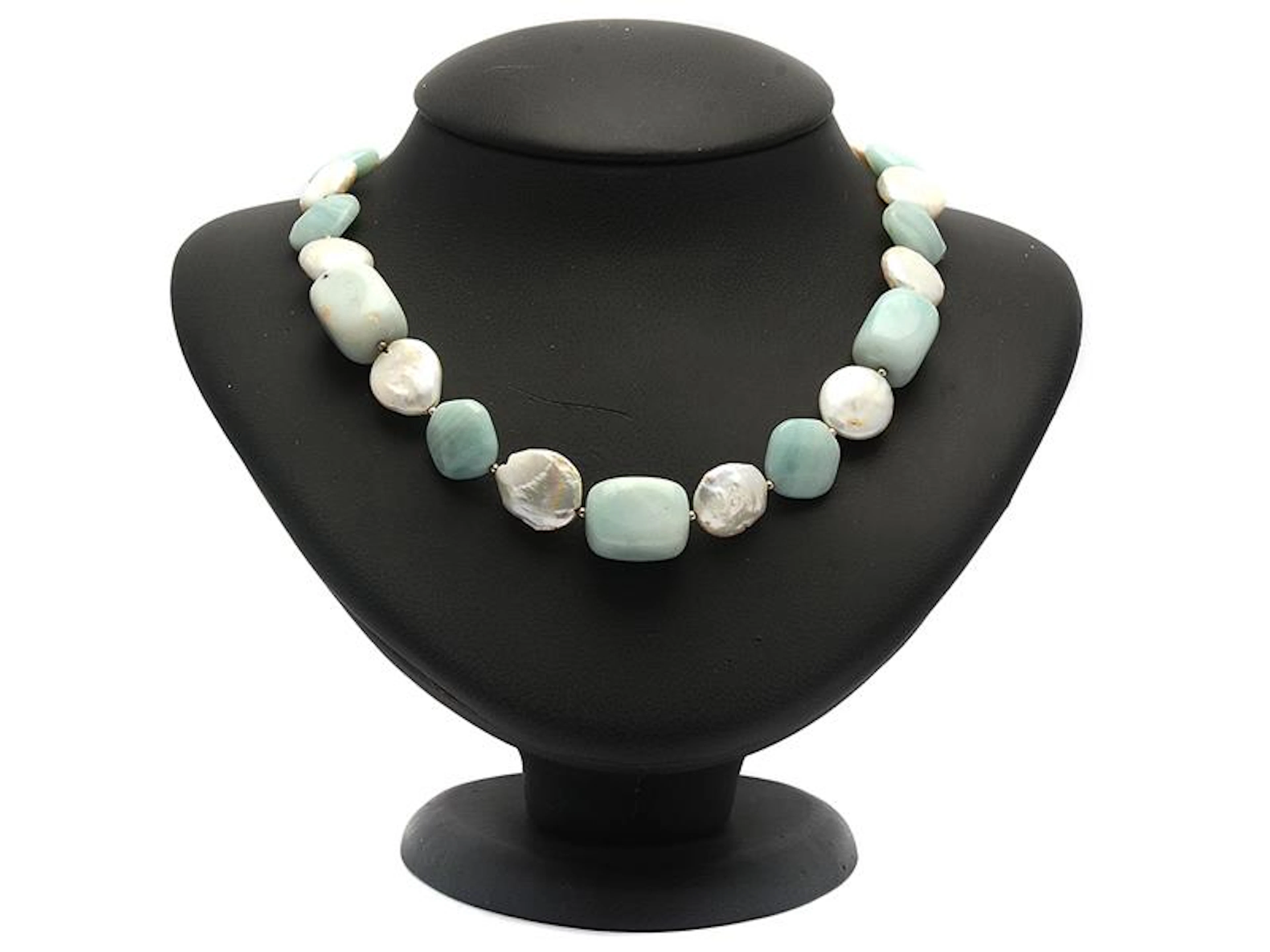 COLLIER