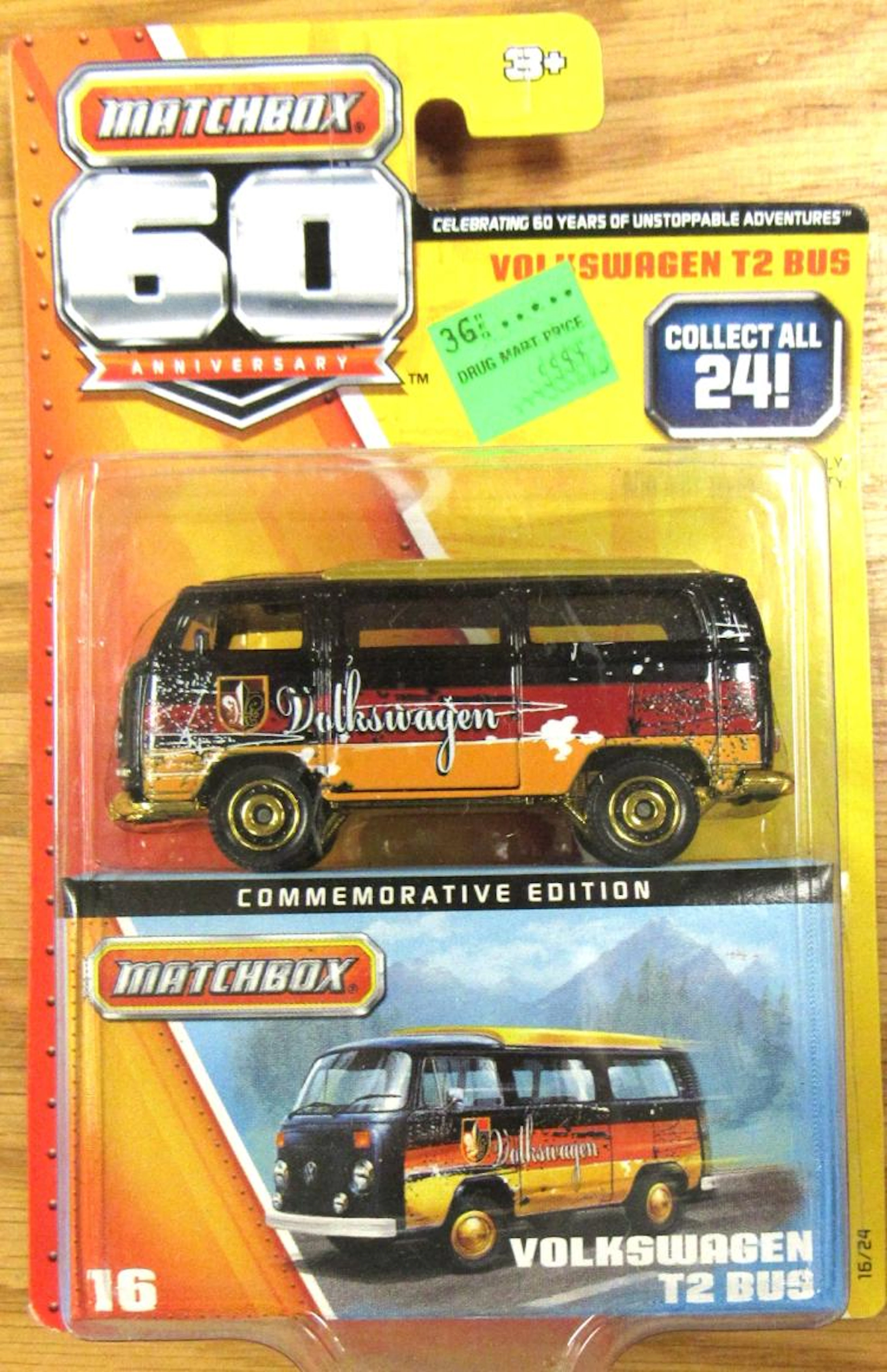 Matchbox 2013 60th Anniversary #16 Volkswagen T2 Bus, MIB