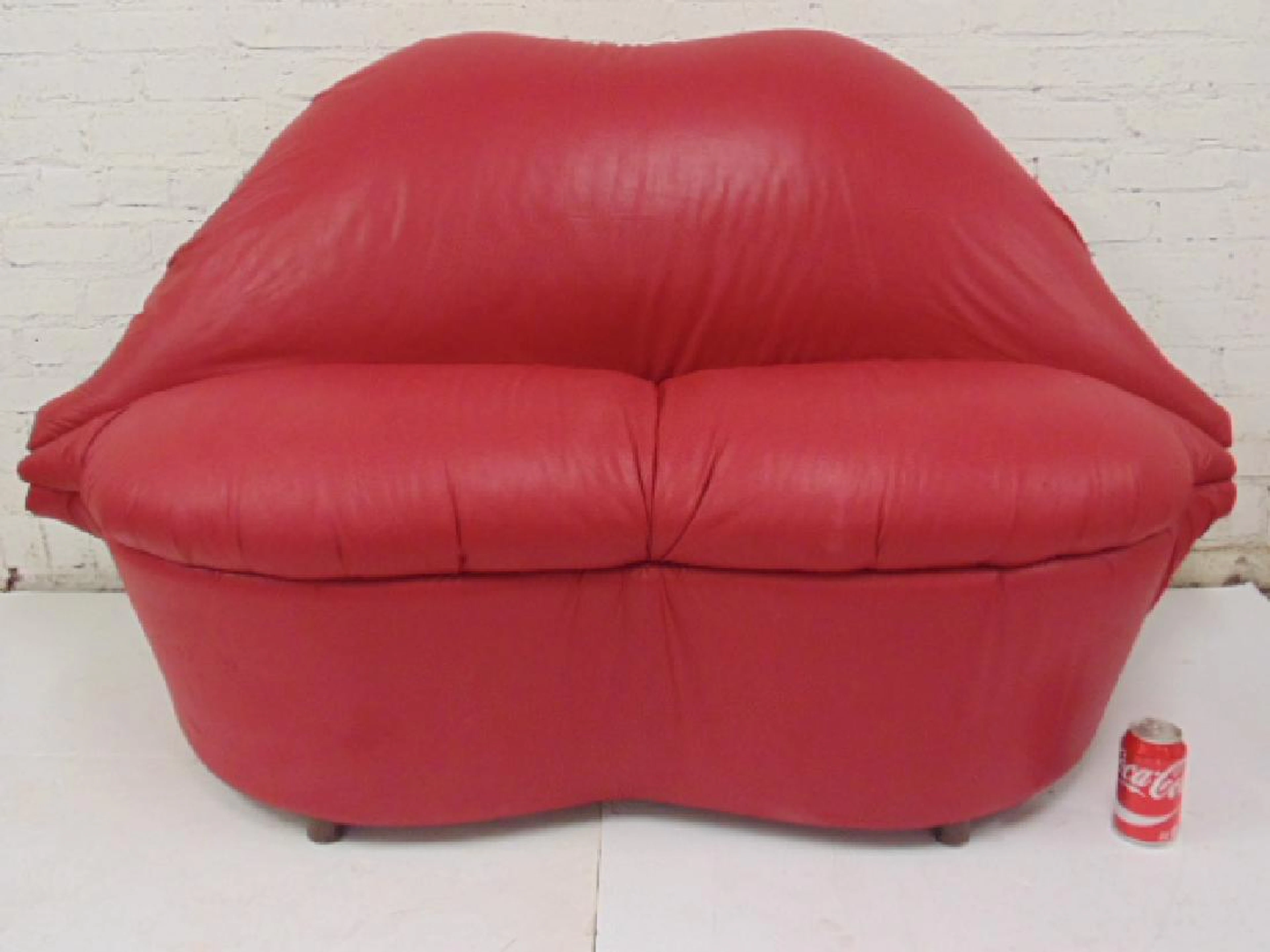 Mae West "Lips" loveseat, Salvador Dali design