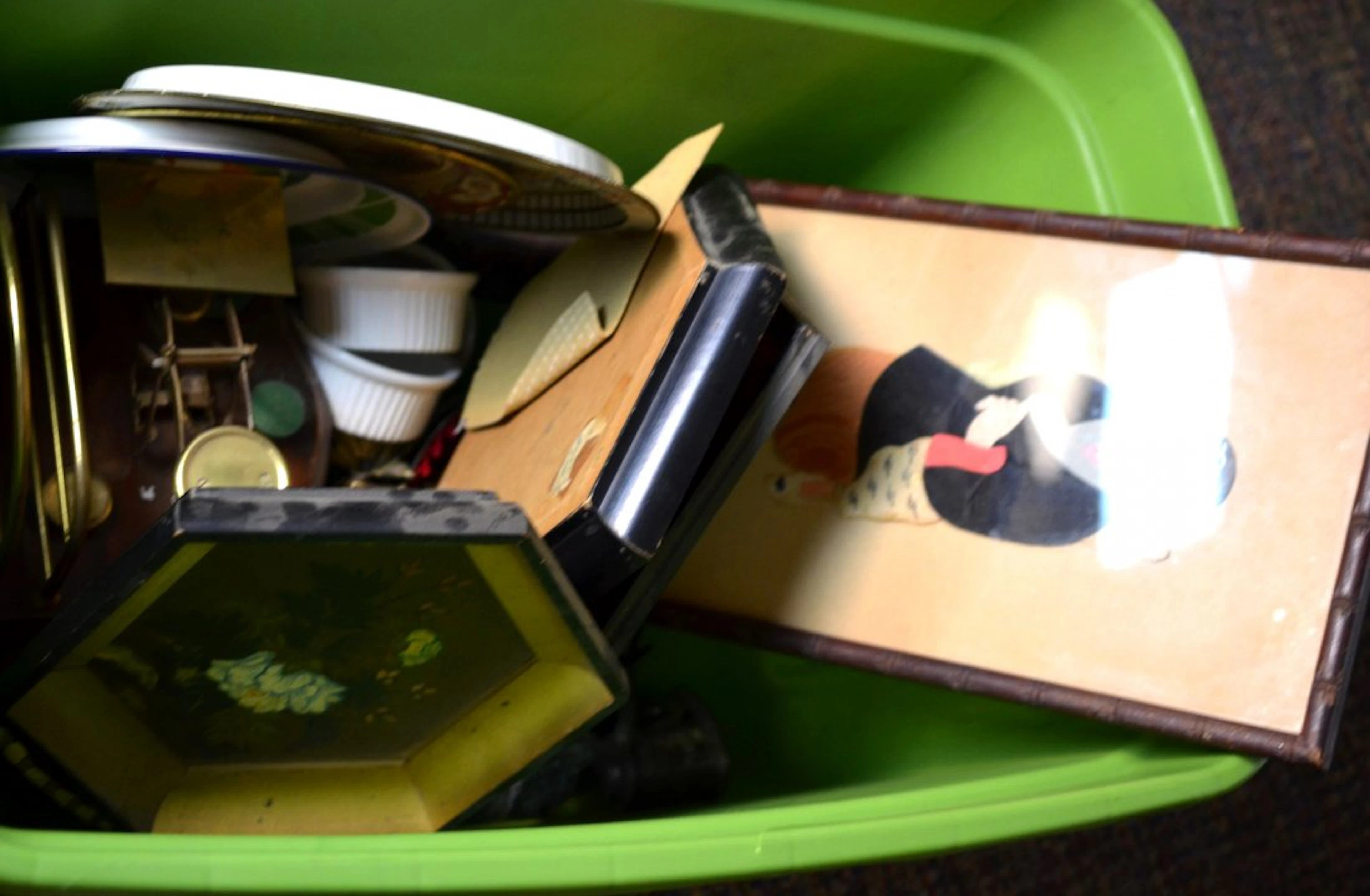 Box Lot of Assorted Items Including Chinese Paintings