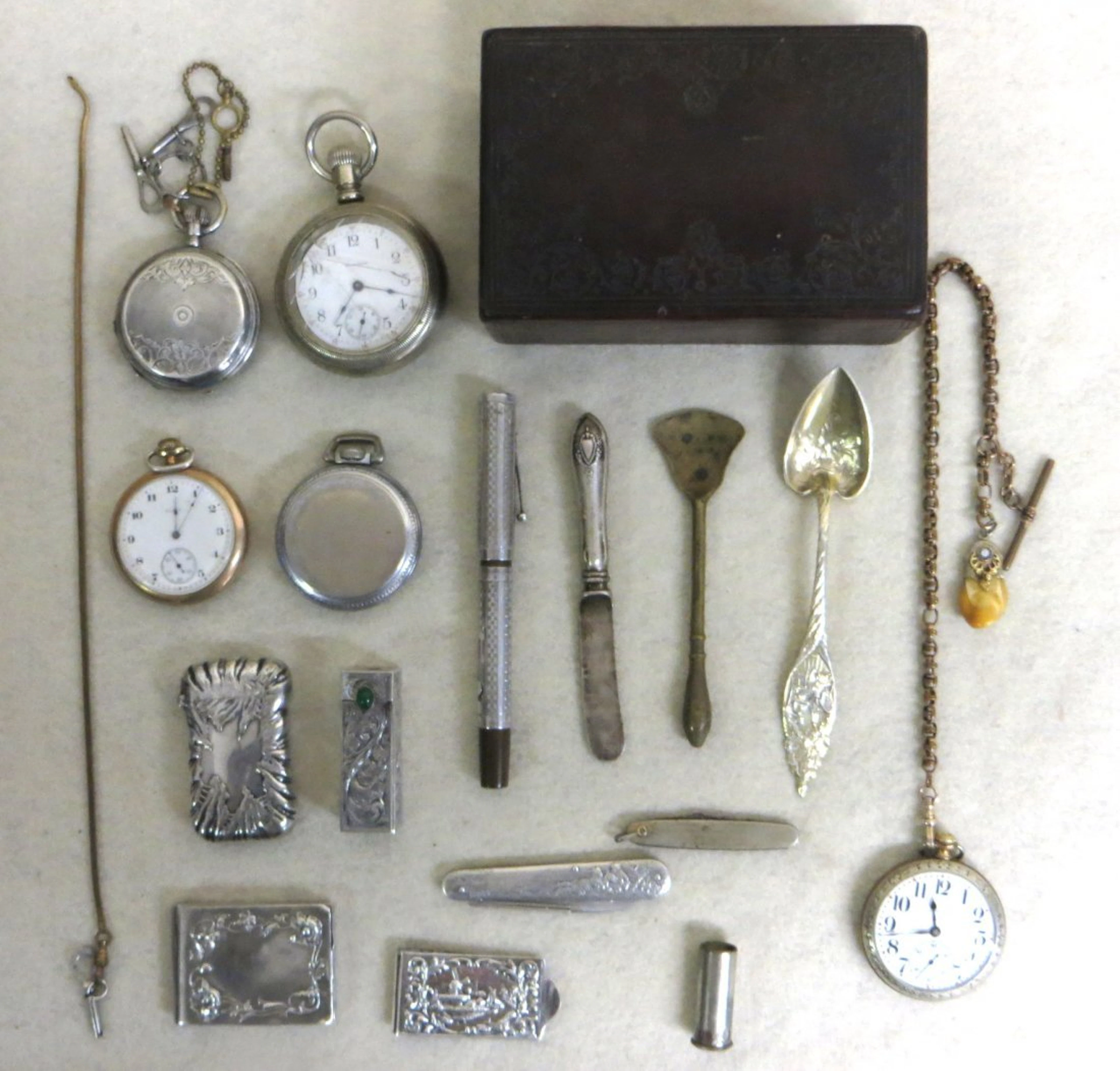 Collection of 5 old pocket watches including 3 Elgin, 1