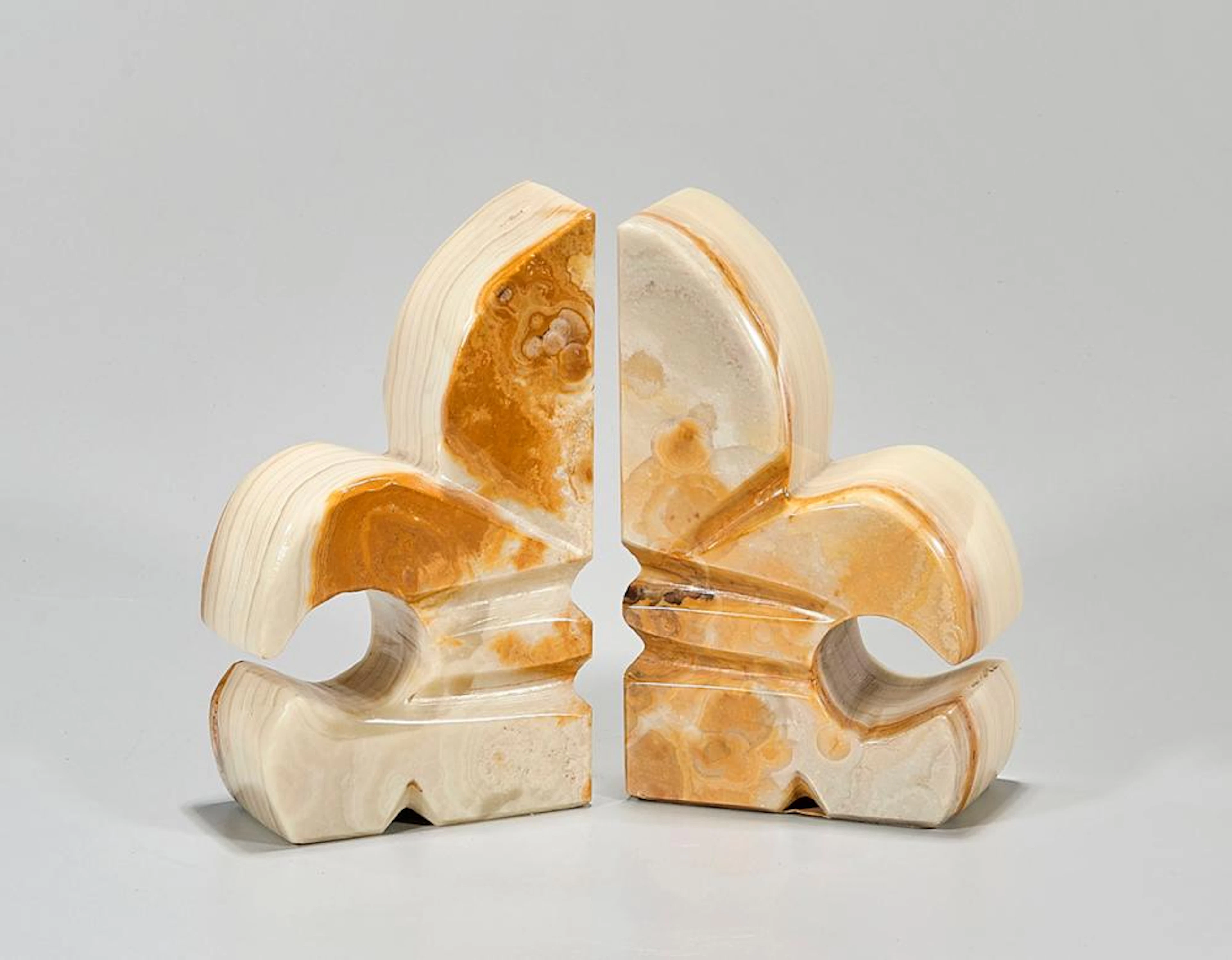 CARVED ONYX FLEUR DE LIS BOOKENDS