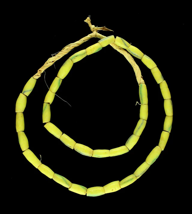 21" Yellow Sand Cast Necklace