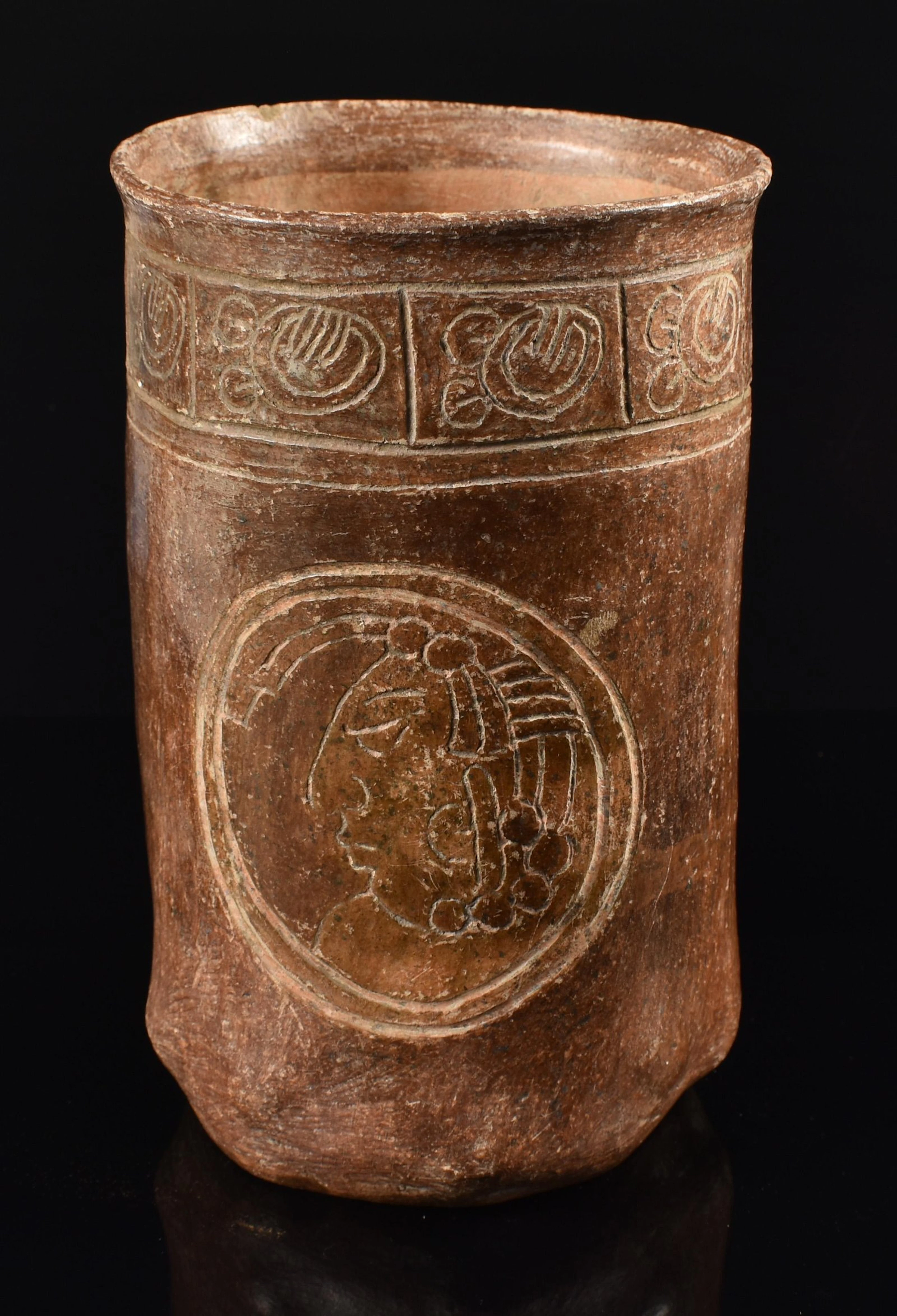 7-1/2" Pre Columbian Mayan Chief Pottery Vase