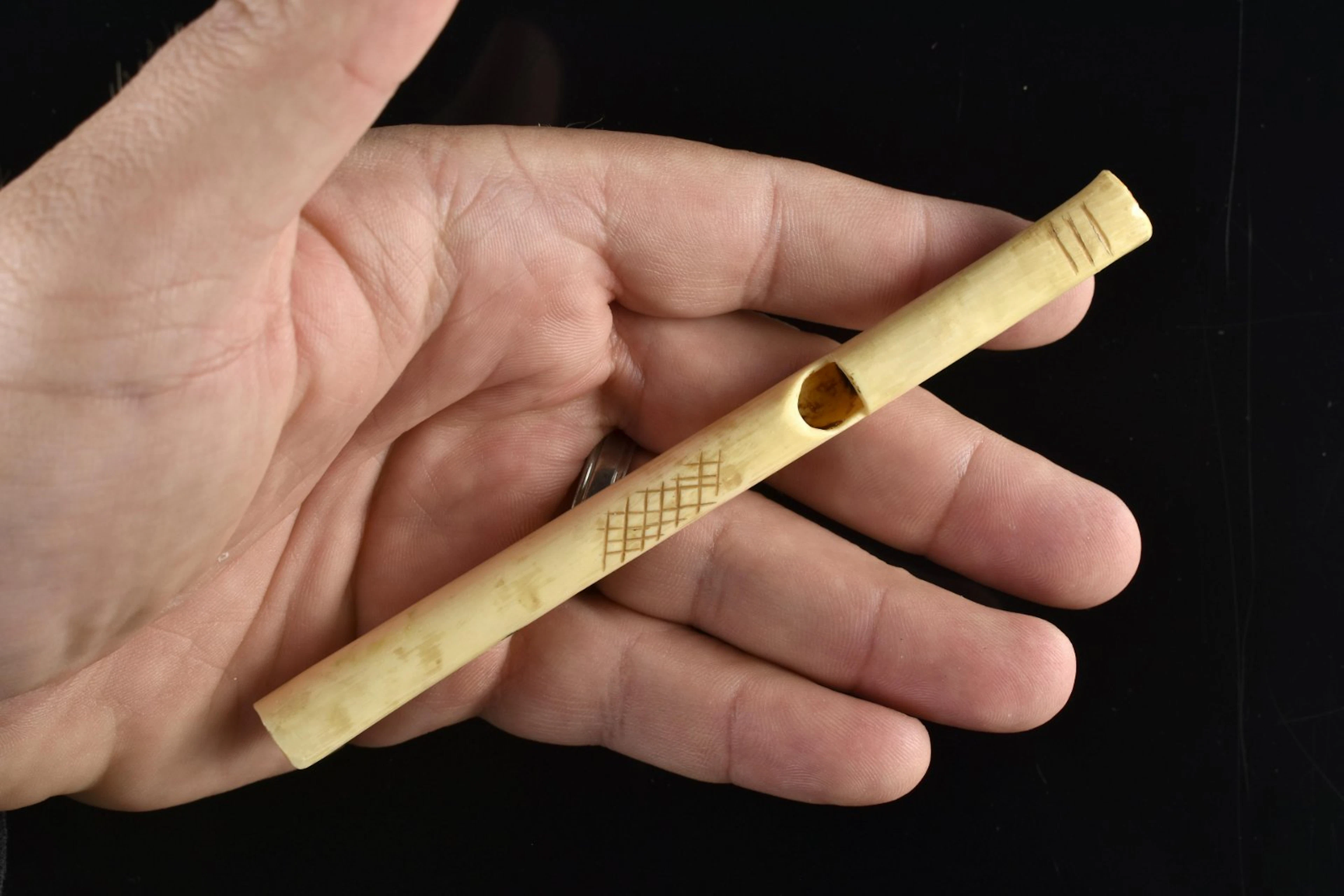 5-1/2" Bone Flute