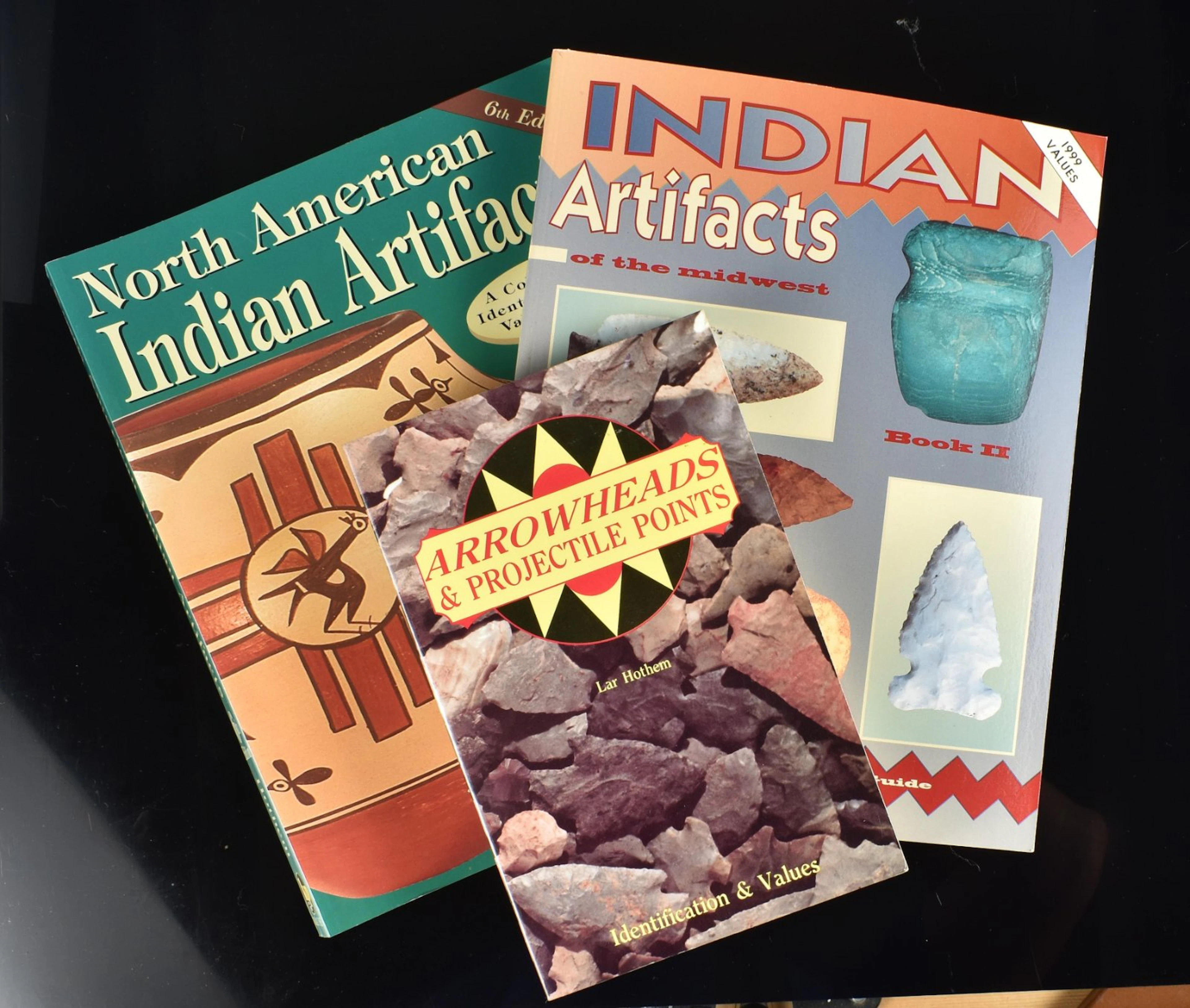 3 Lar Hothem Artifact Books