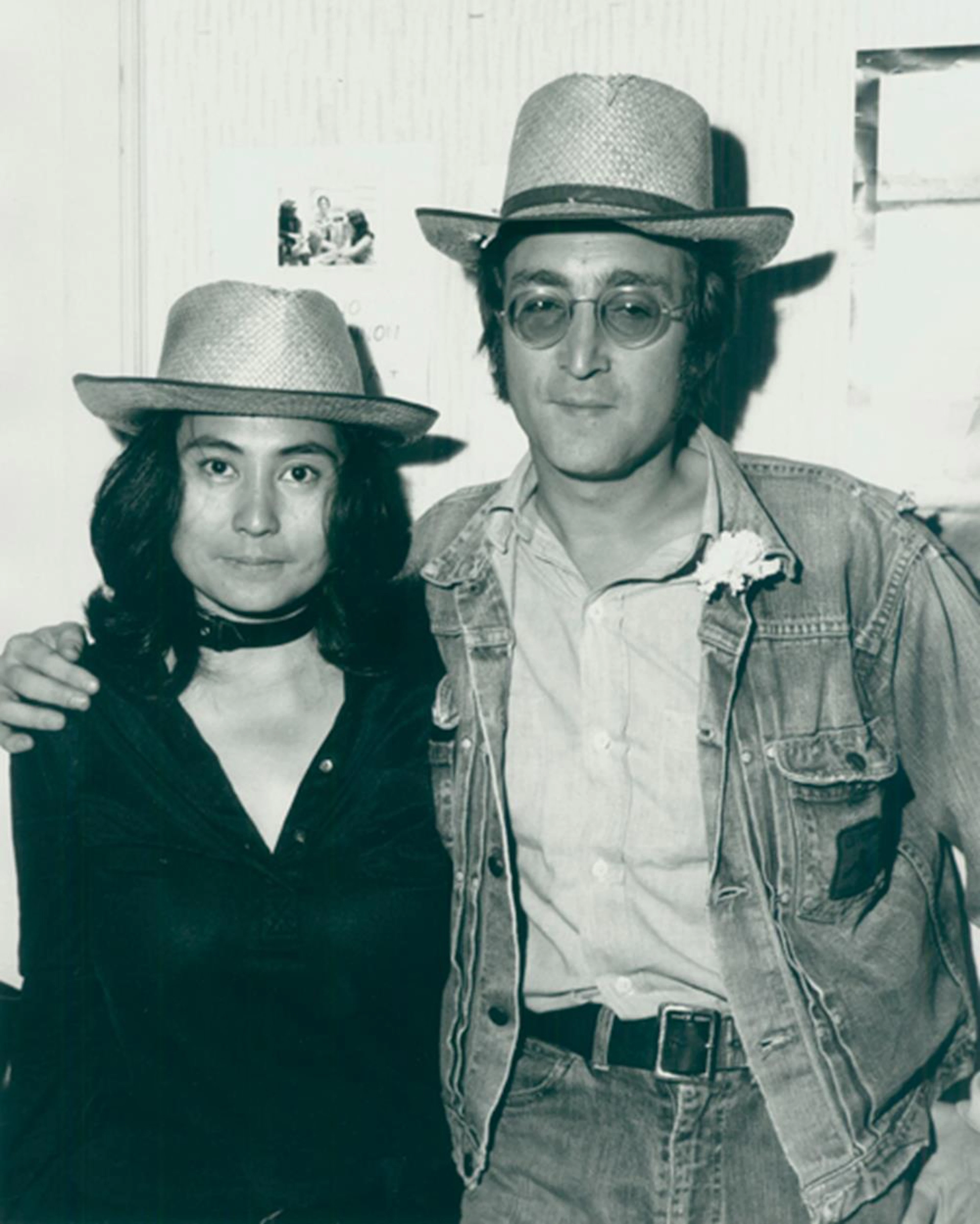 Lennon, John u. Yoko Ono.