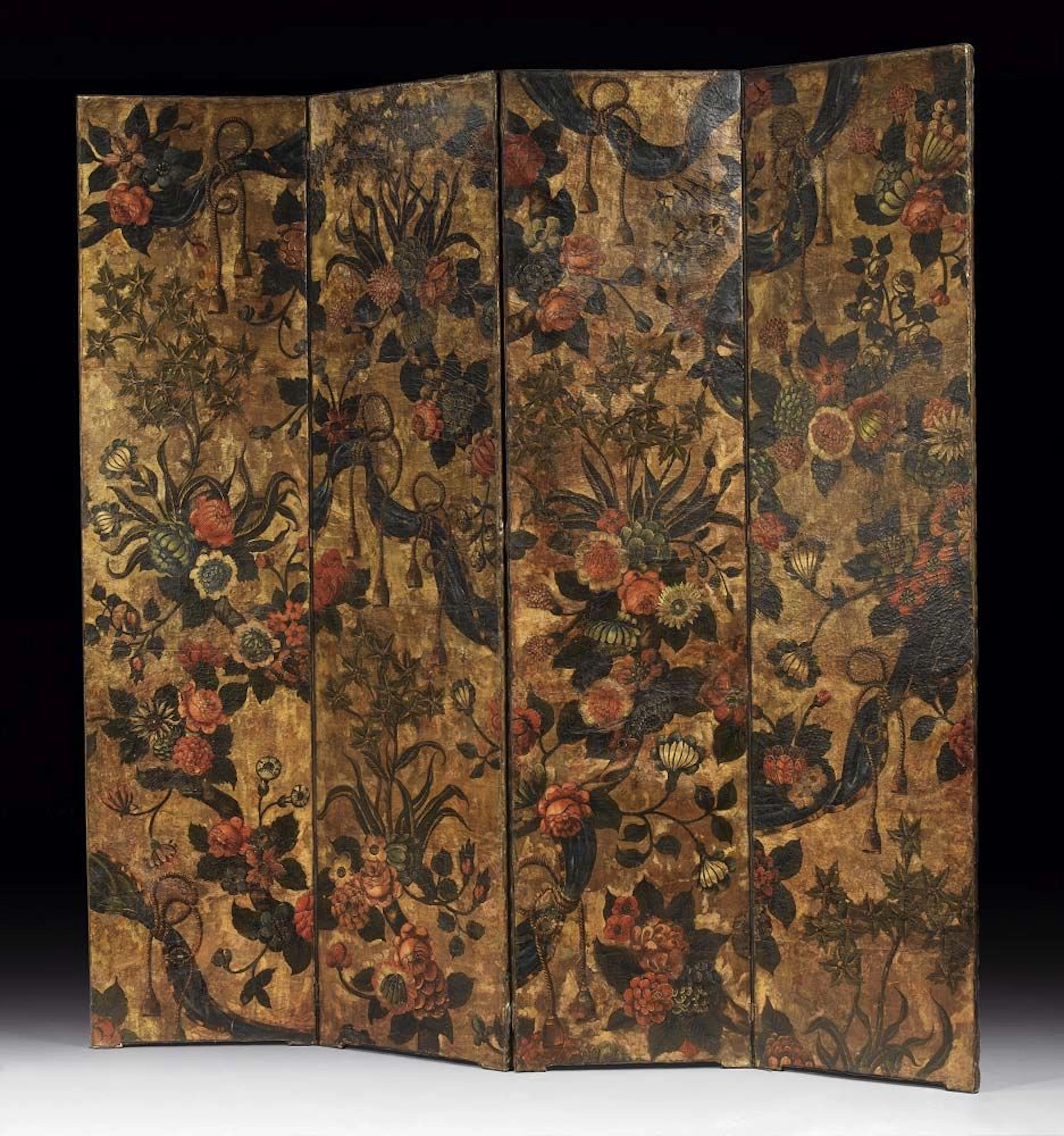 GROSSER VIERTEILIGER PARAVENT, mit sog. "cuir de Cordoue"