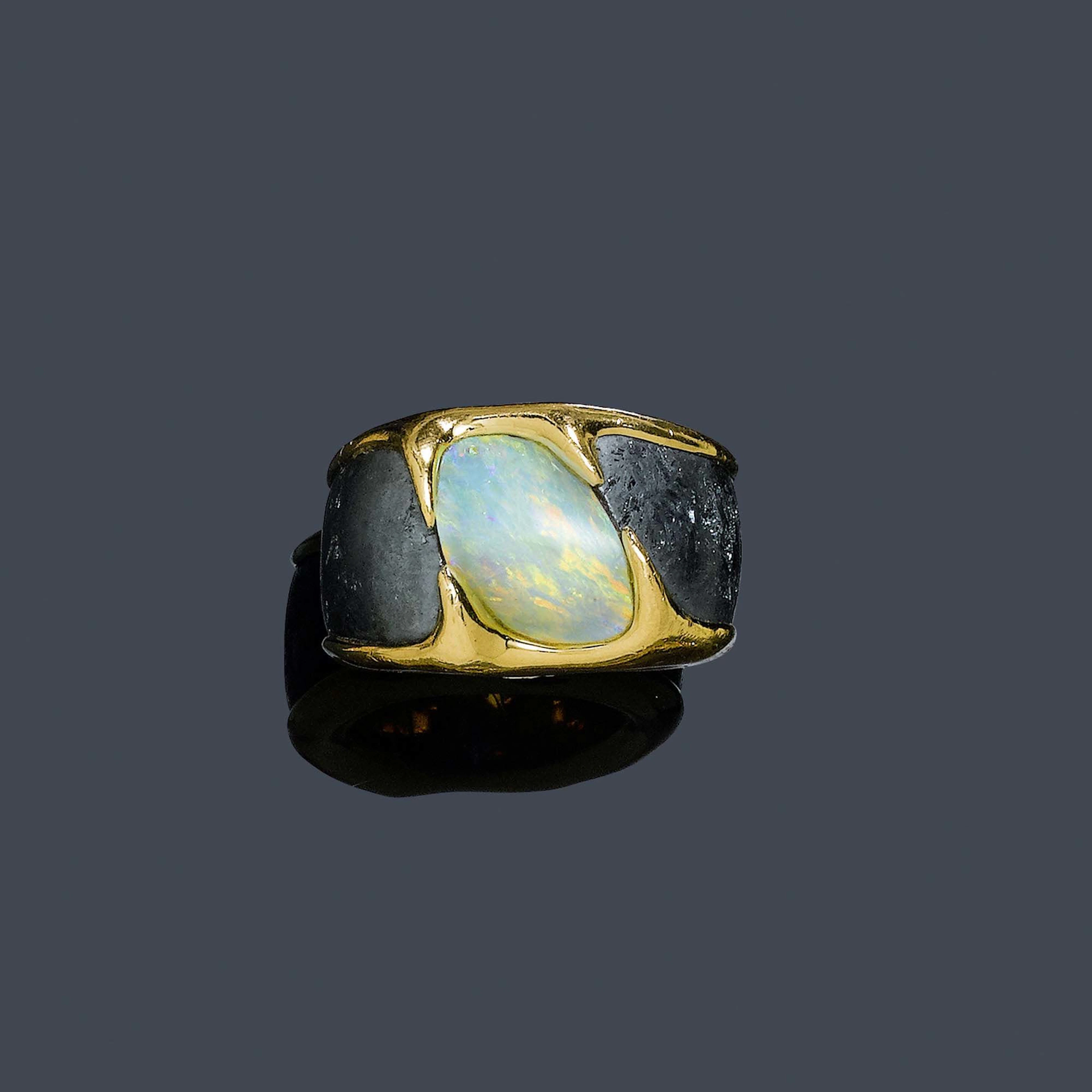 HÄMATIT-OPAL-RING, PH. PFEIFFER.
