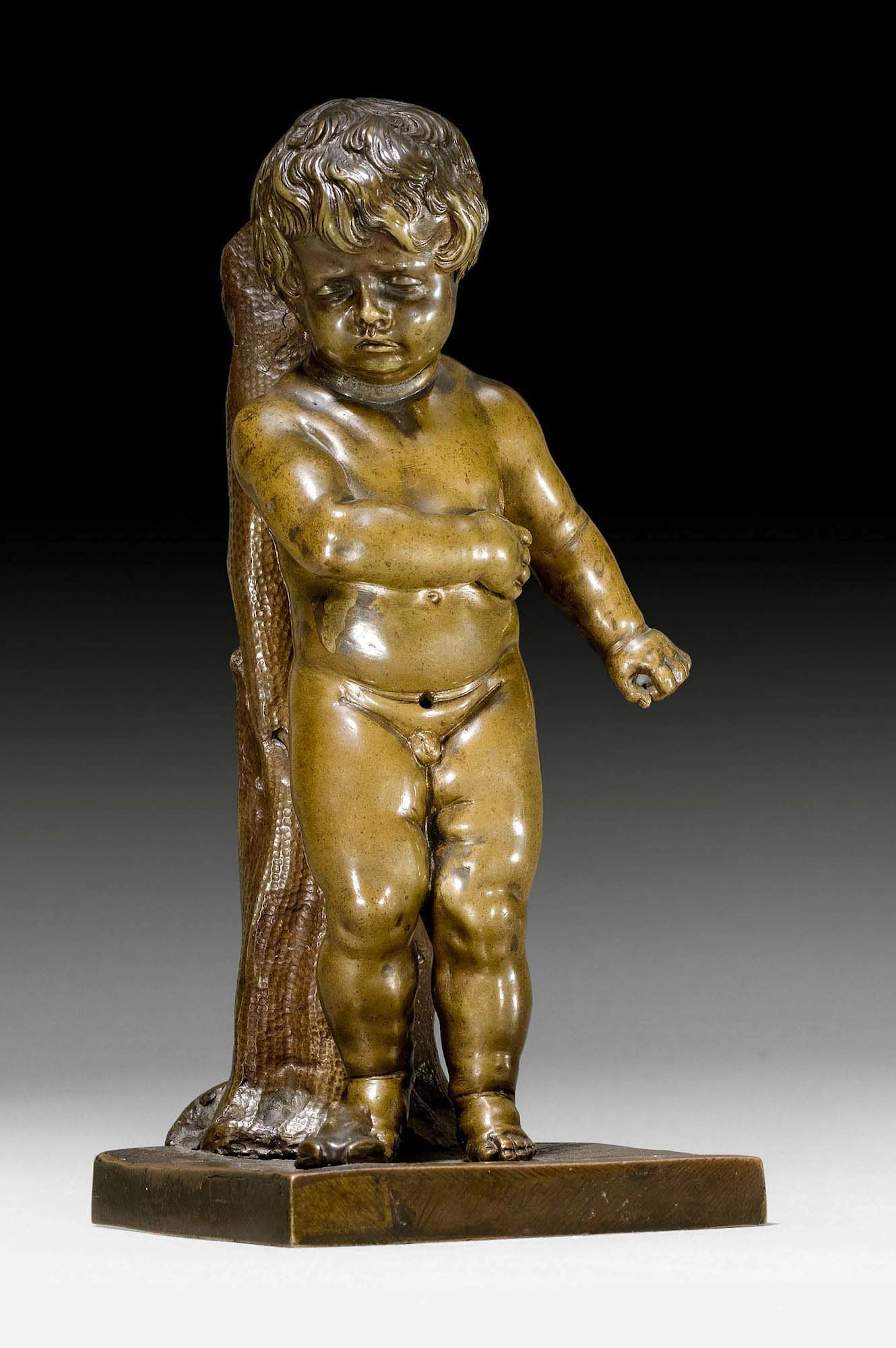 KLEINE FIGUR EINES PUTTOS