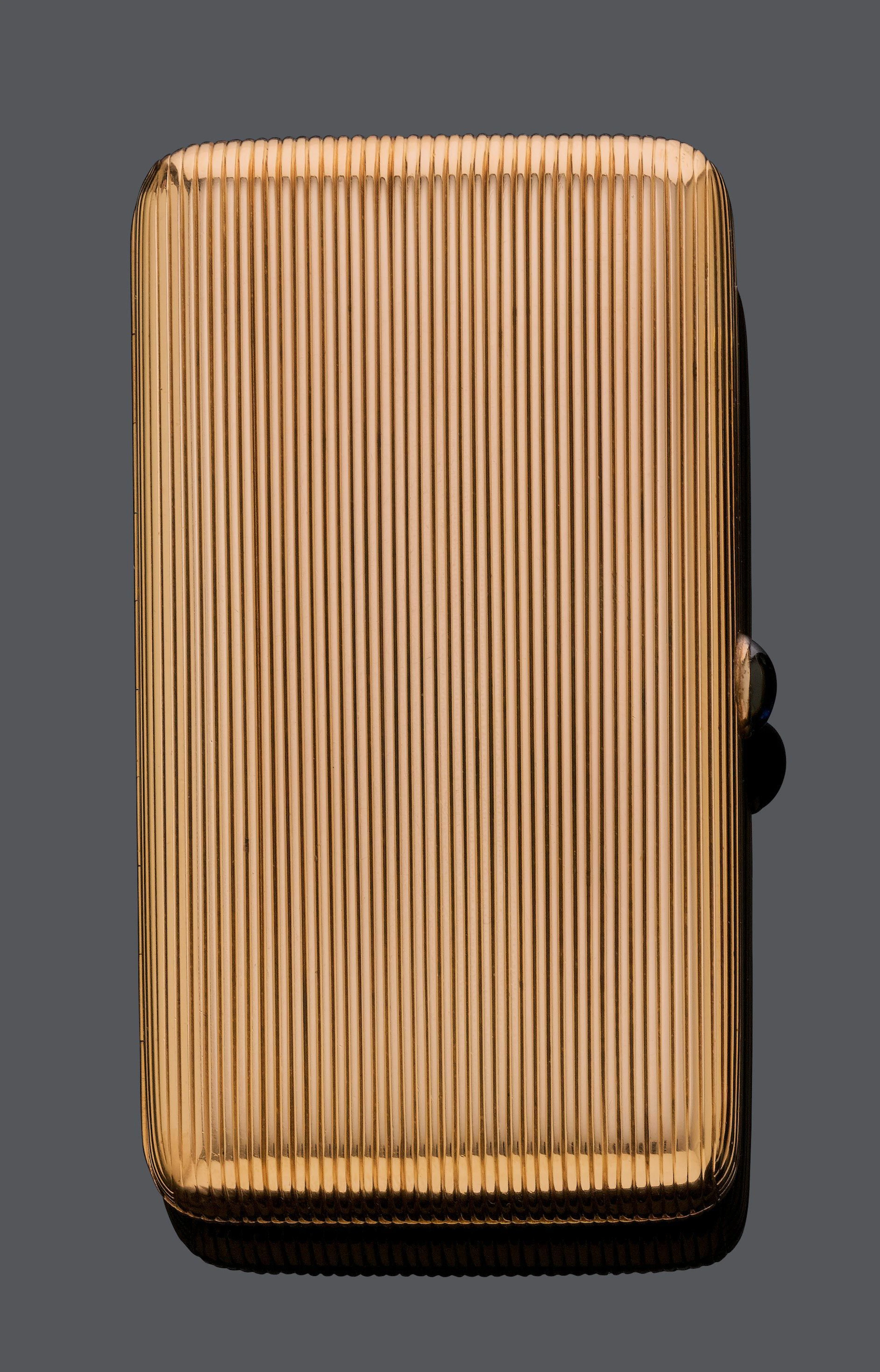 GOLD-SAPHIR-ZIGARETTENETUI, wohl FABERGÉ, St. Petersburg, um 1890.