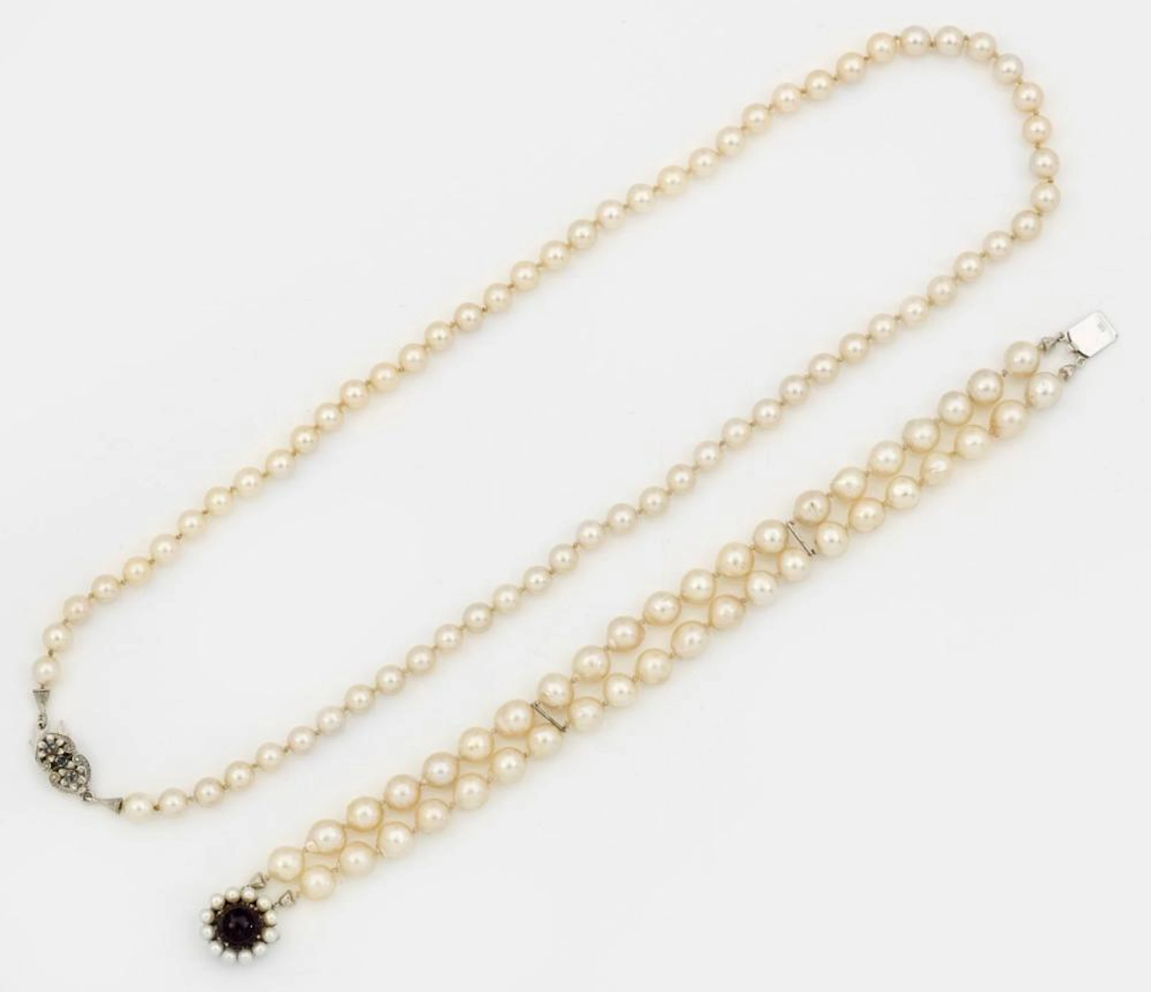 Perlencollier mit Armband