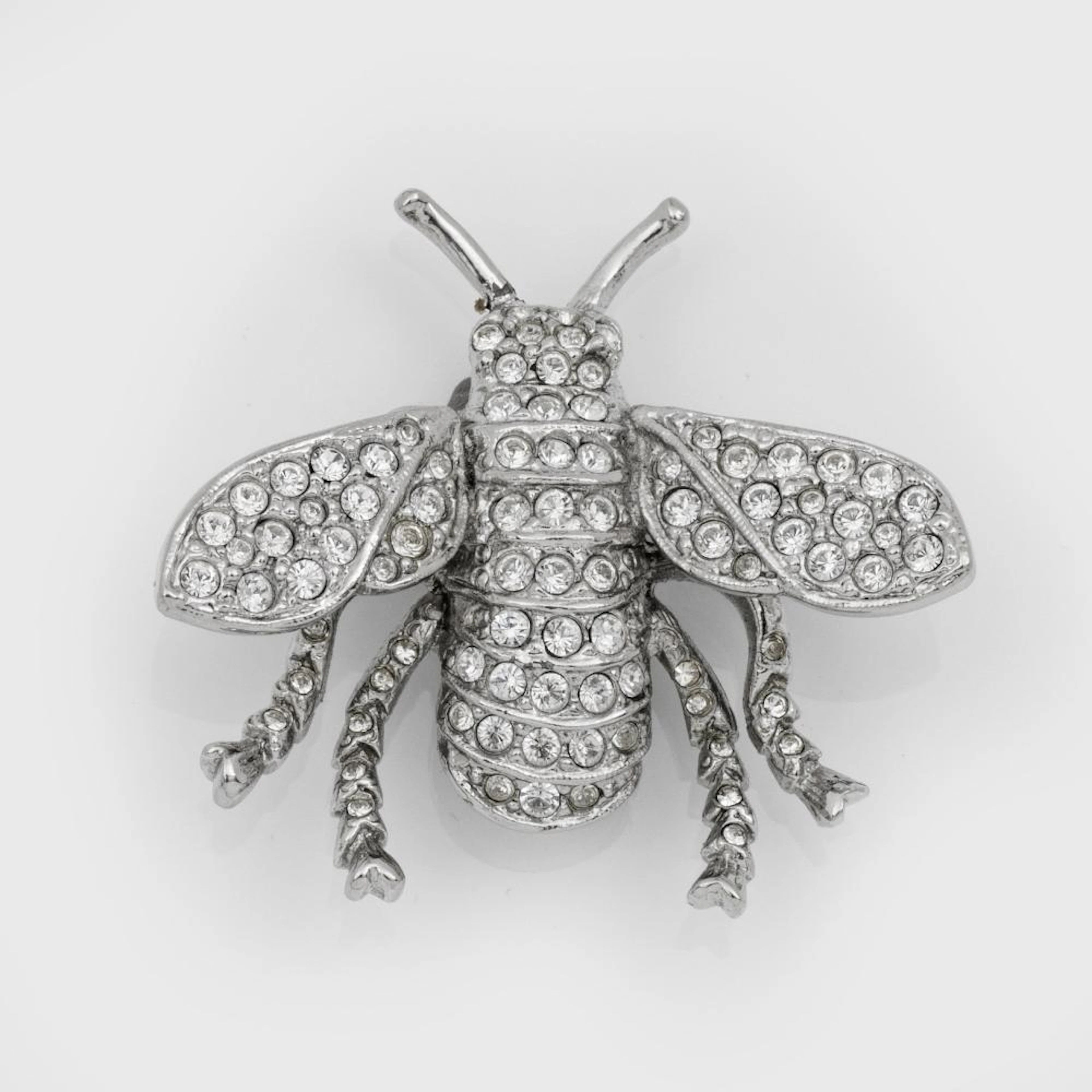 Bienenbrosche von Kenneth Jay Lane