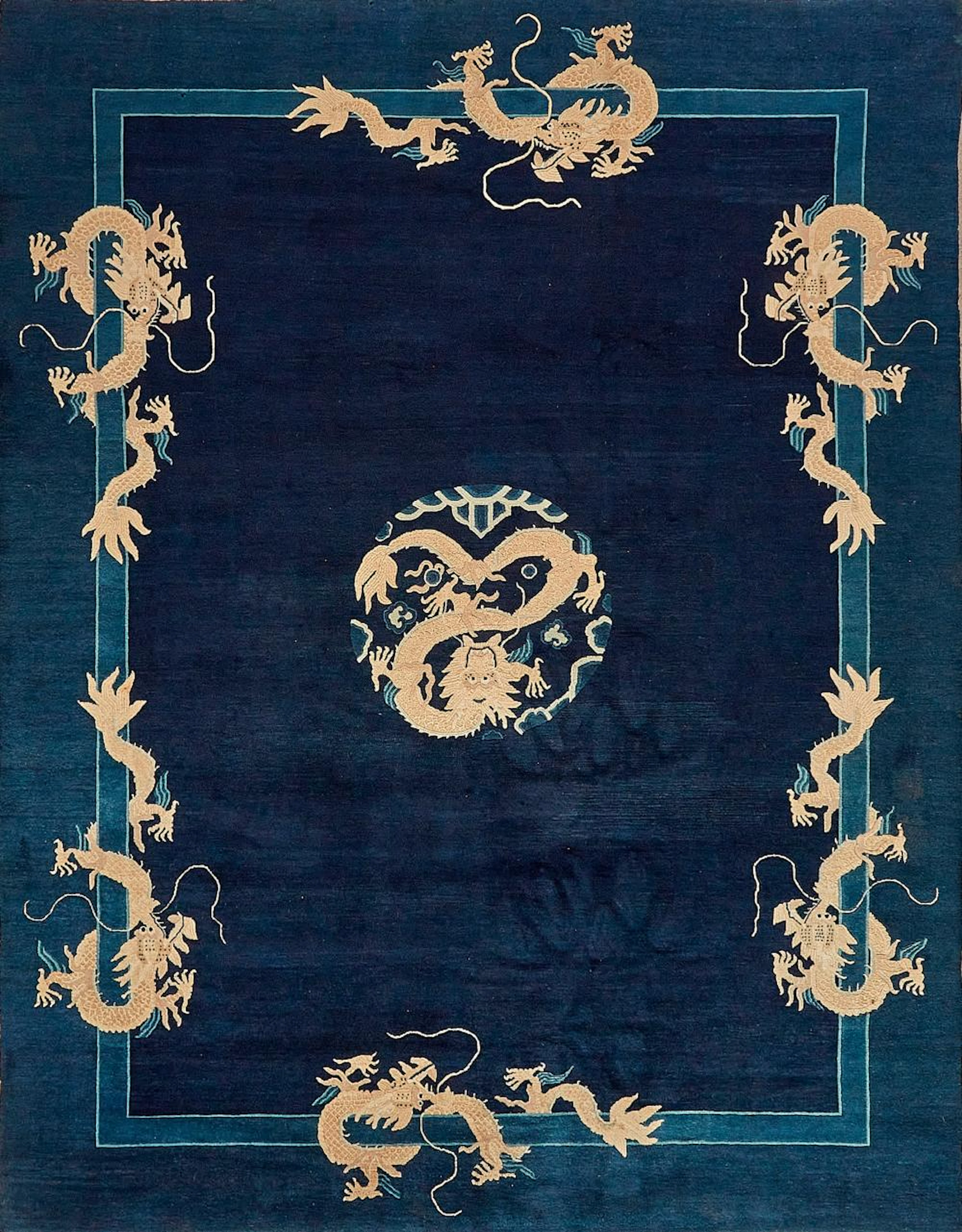 Großer antiker Peking-Teppich