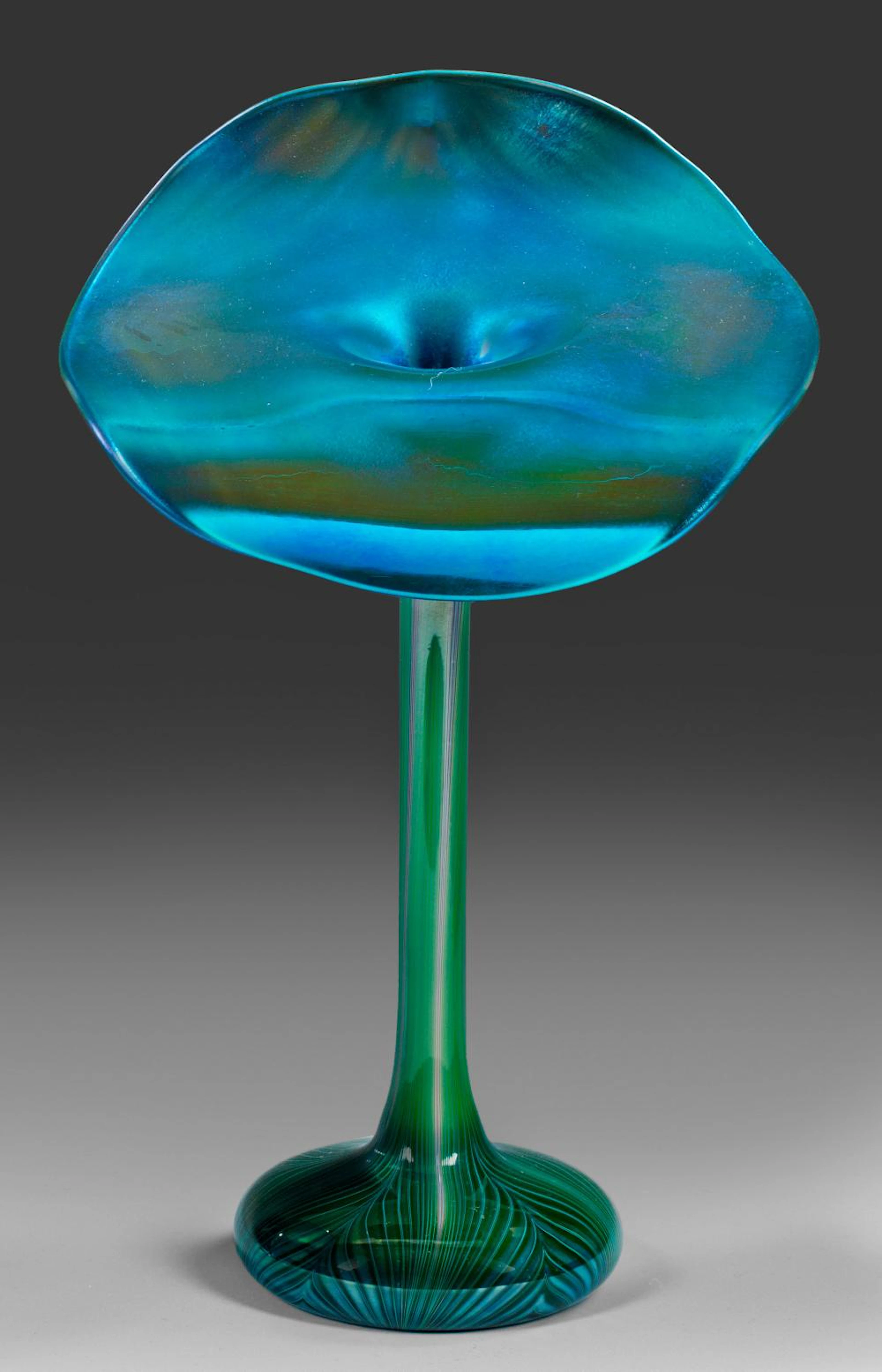"Jack-in-the-Pulpit"-Vase im Stil von Tiffany
