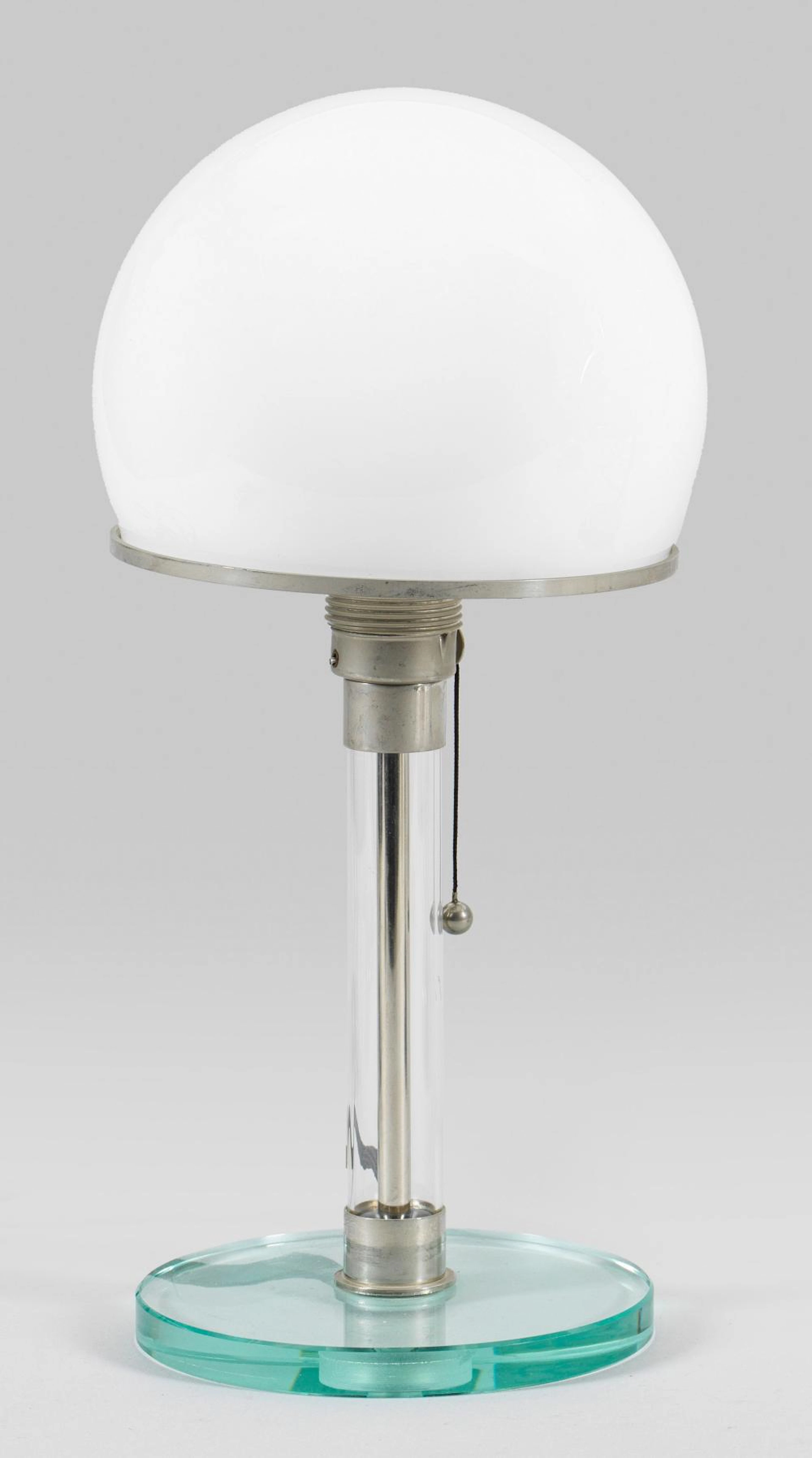 Bauhaus-Tischlampe "WG 24" von Wilhelm Wagenfeld