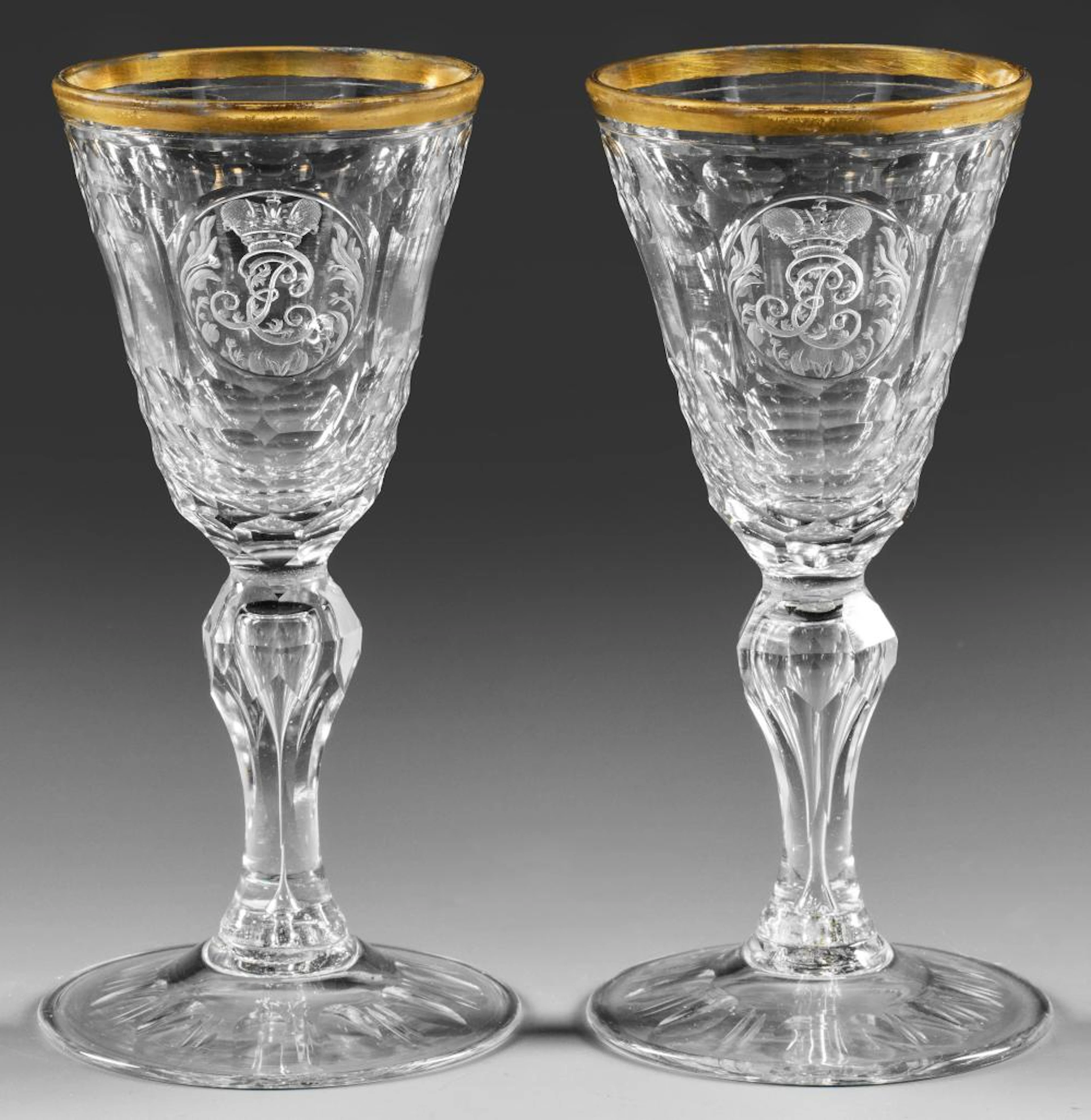 Seltenes Paar russische Barock-Pokale mit Monogramm der