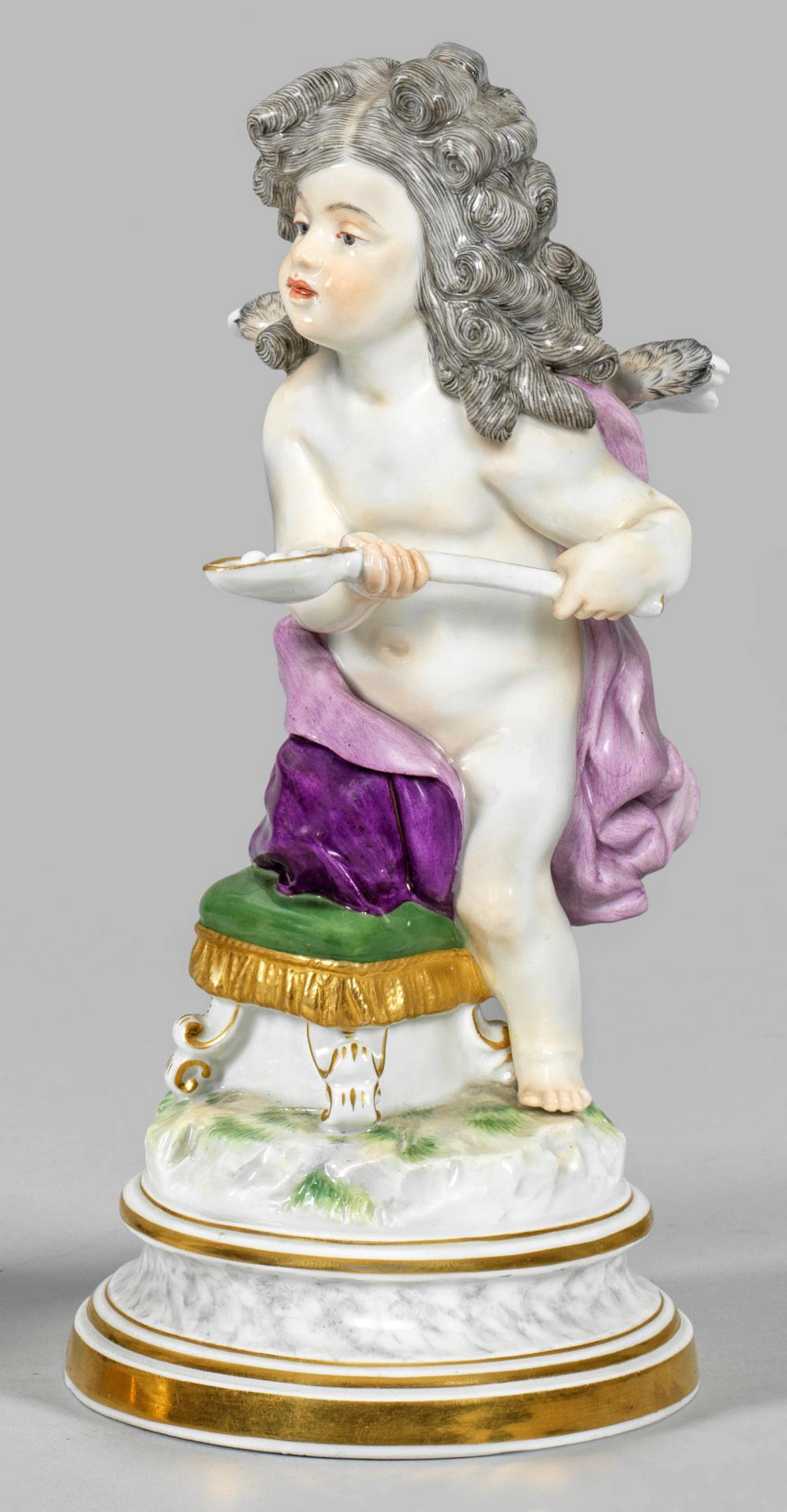 Seltene Figur "Amor, Liebespillen reichend"