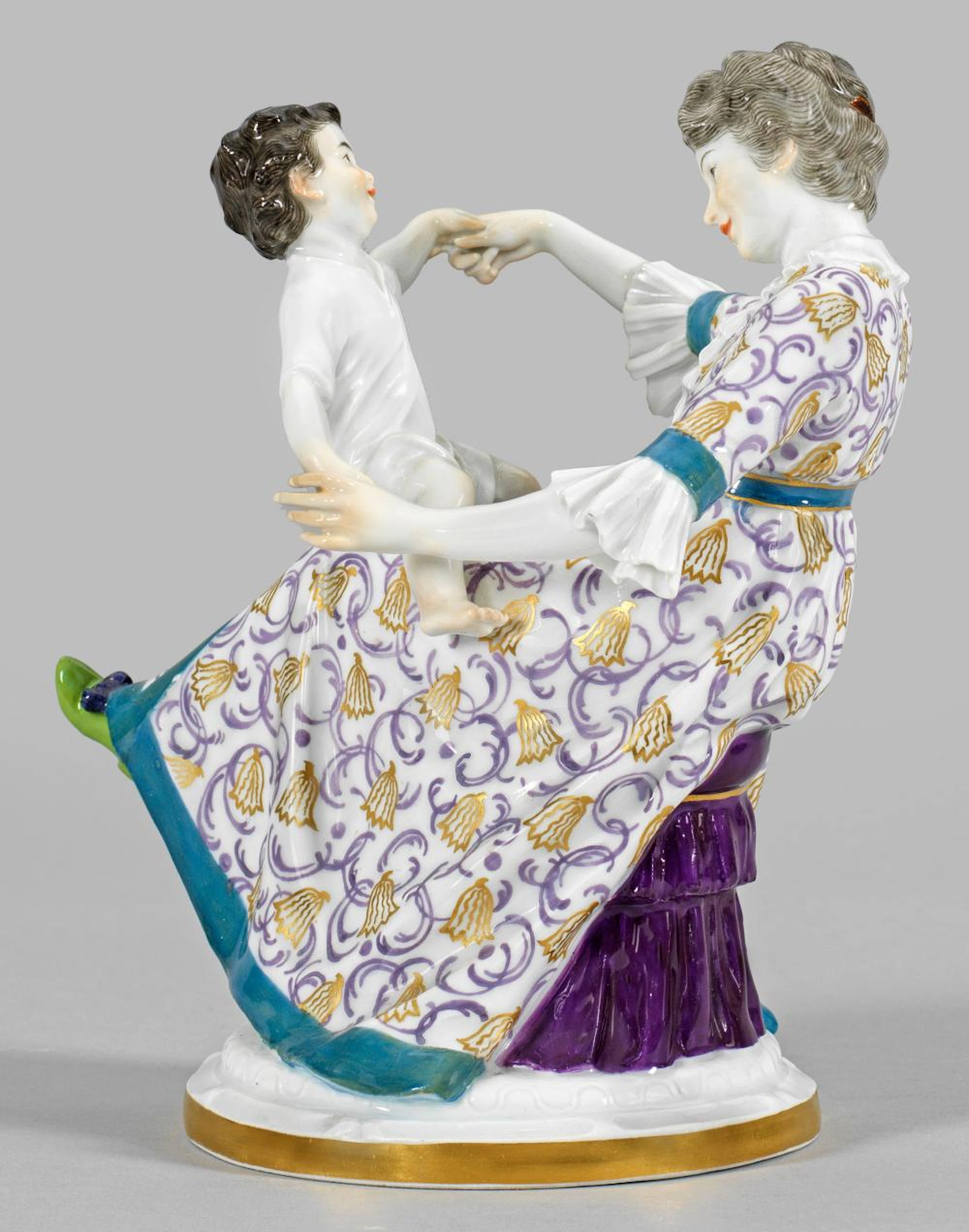 Jugendstil-Figurengruppe "Mutter mit Kind spielend"
