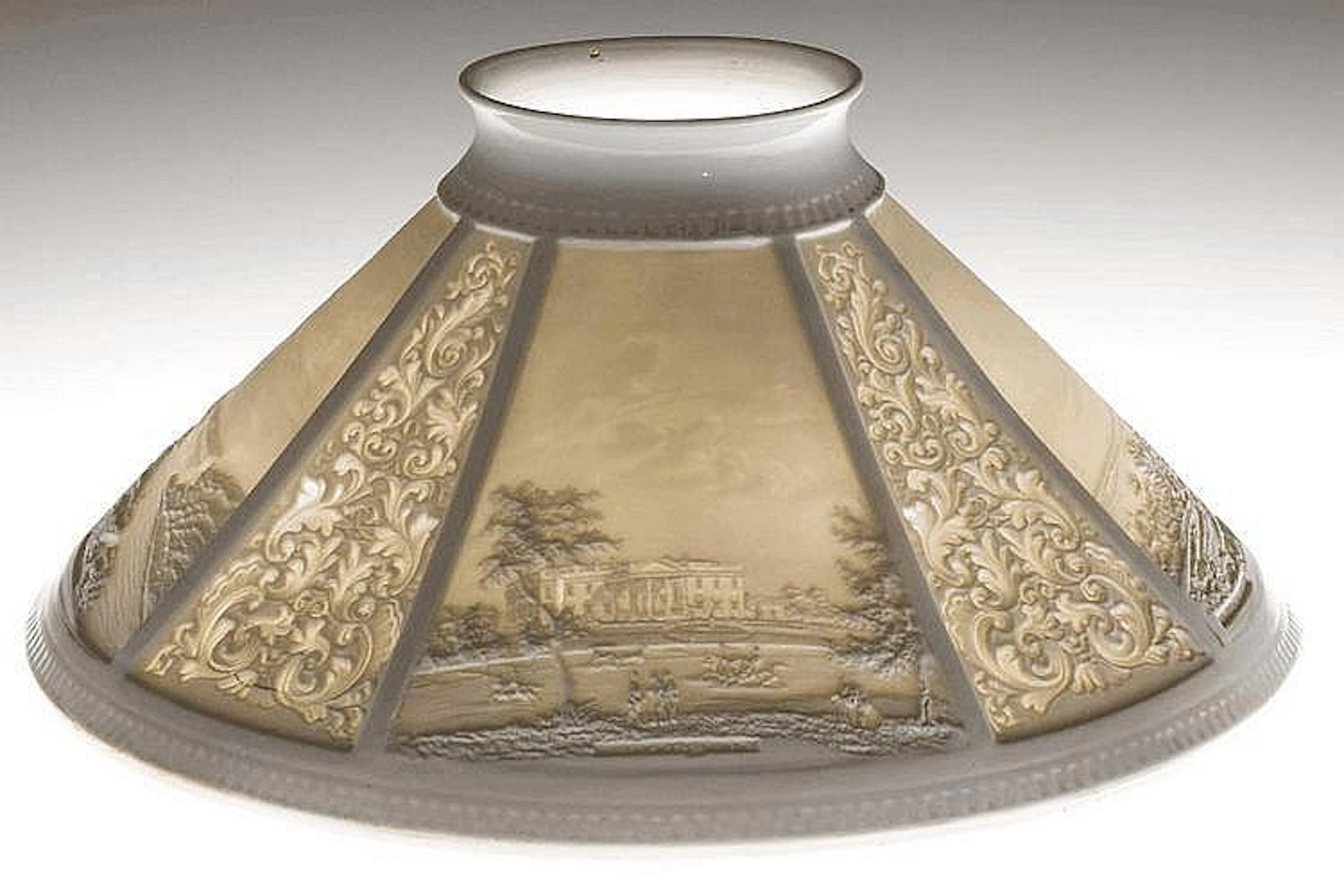 PORCELAIN LITHOPHANE AMERICAN VIEWS LAMP SHADE