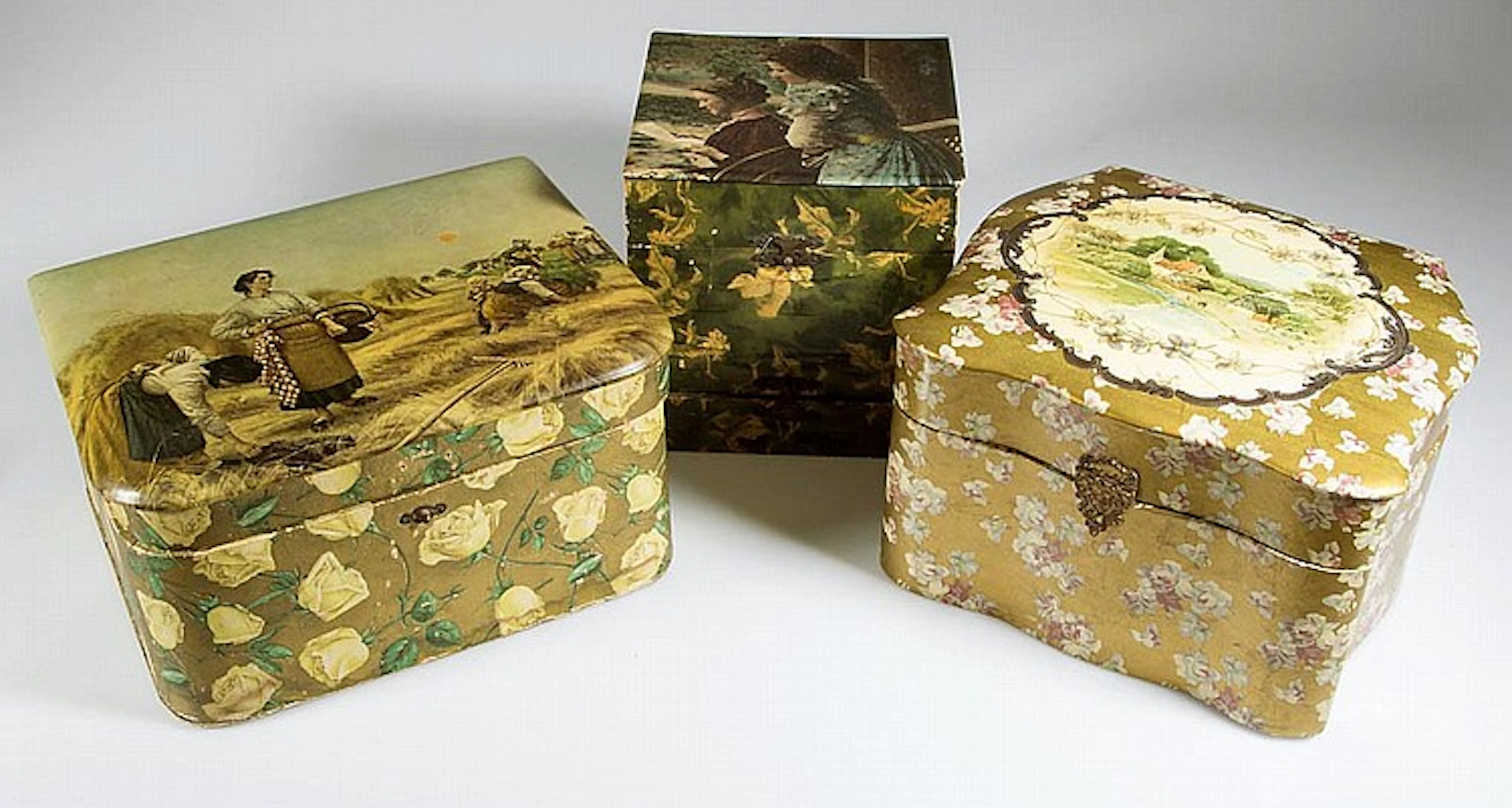 VICTORIAN CELLULOID COLLAR BOXES, LOT OF THREE