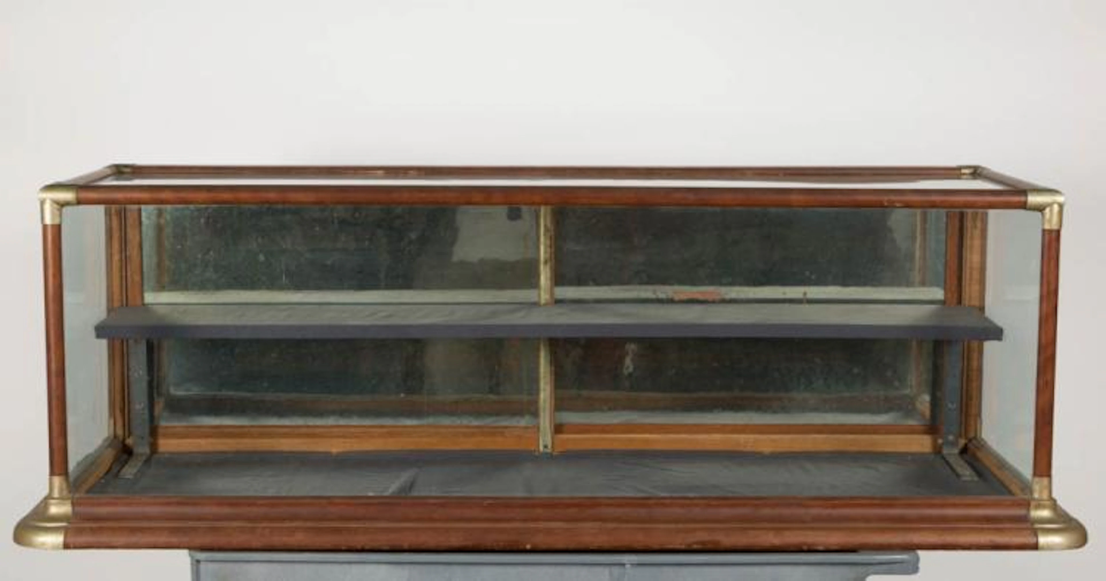 COUNTRY STORE COUNTER-TOP DISPLAY CASE
