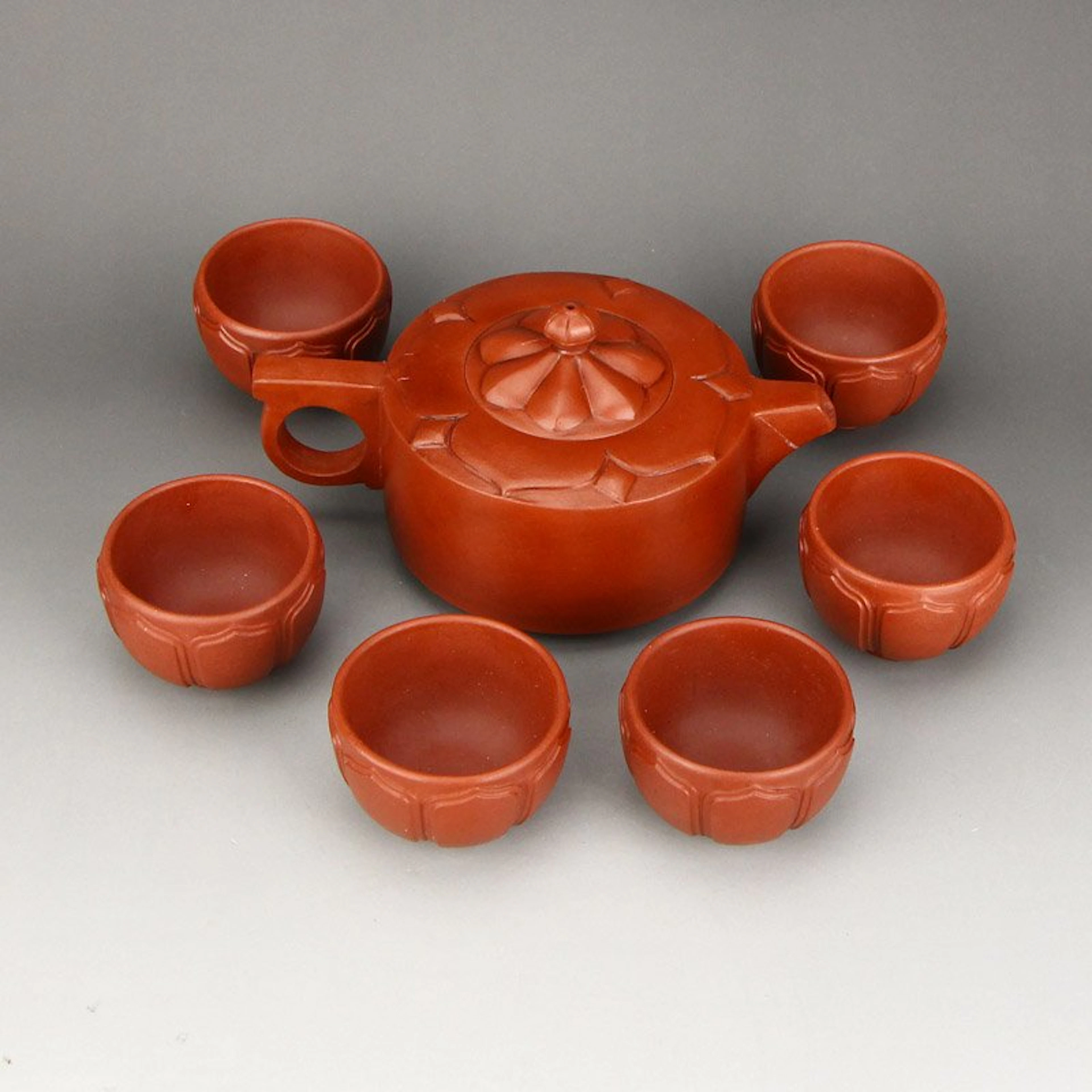 A Set Chinese Yixing Zisha Clay Teapot & Cups