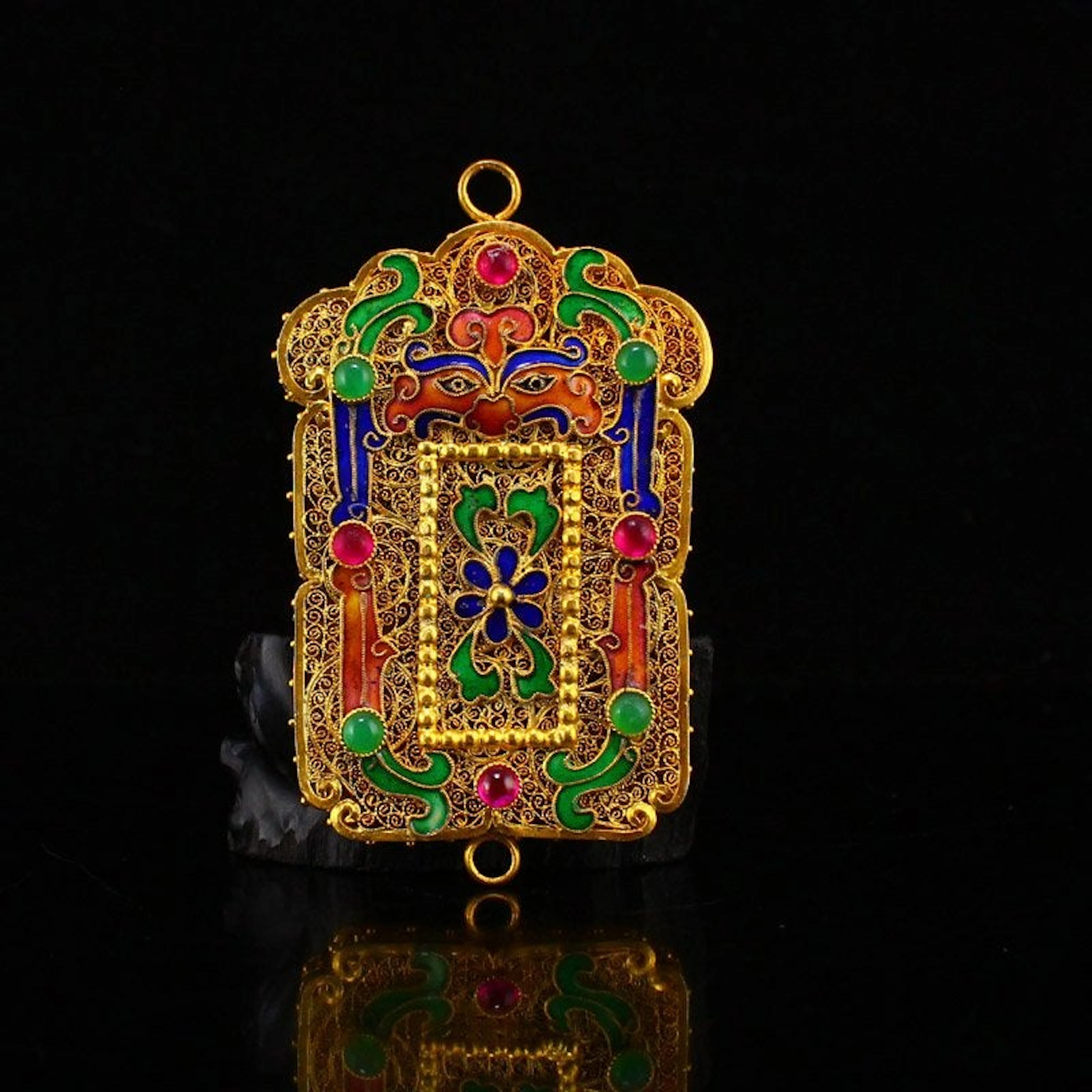 Excellent Gold Wire Enamel Inlay Jadeite Pendant